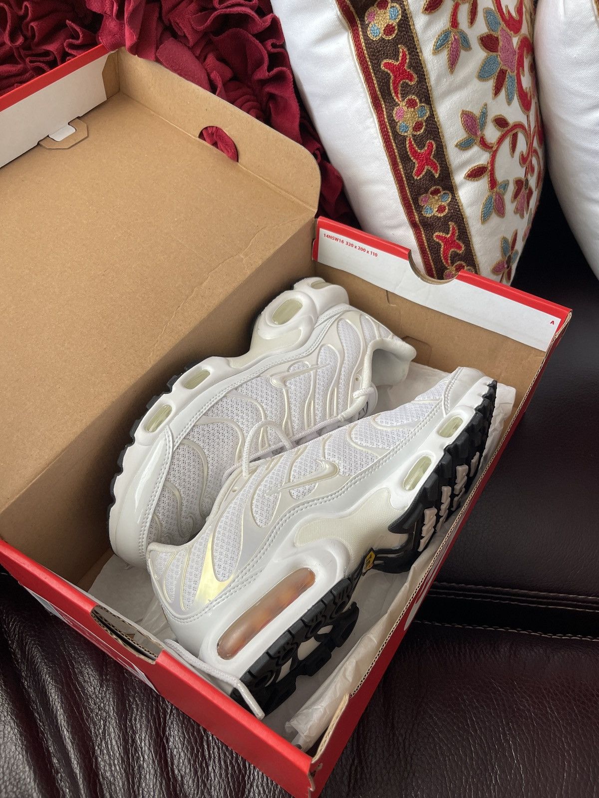 Nike NIX women’s air max plus PRM shoes size 8 Size US 8 / IT 38 - 9 Thumbnail