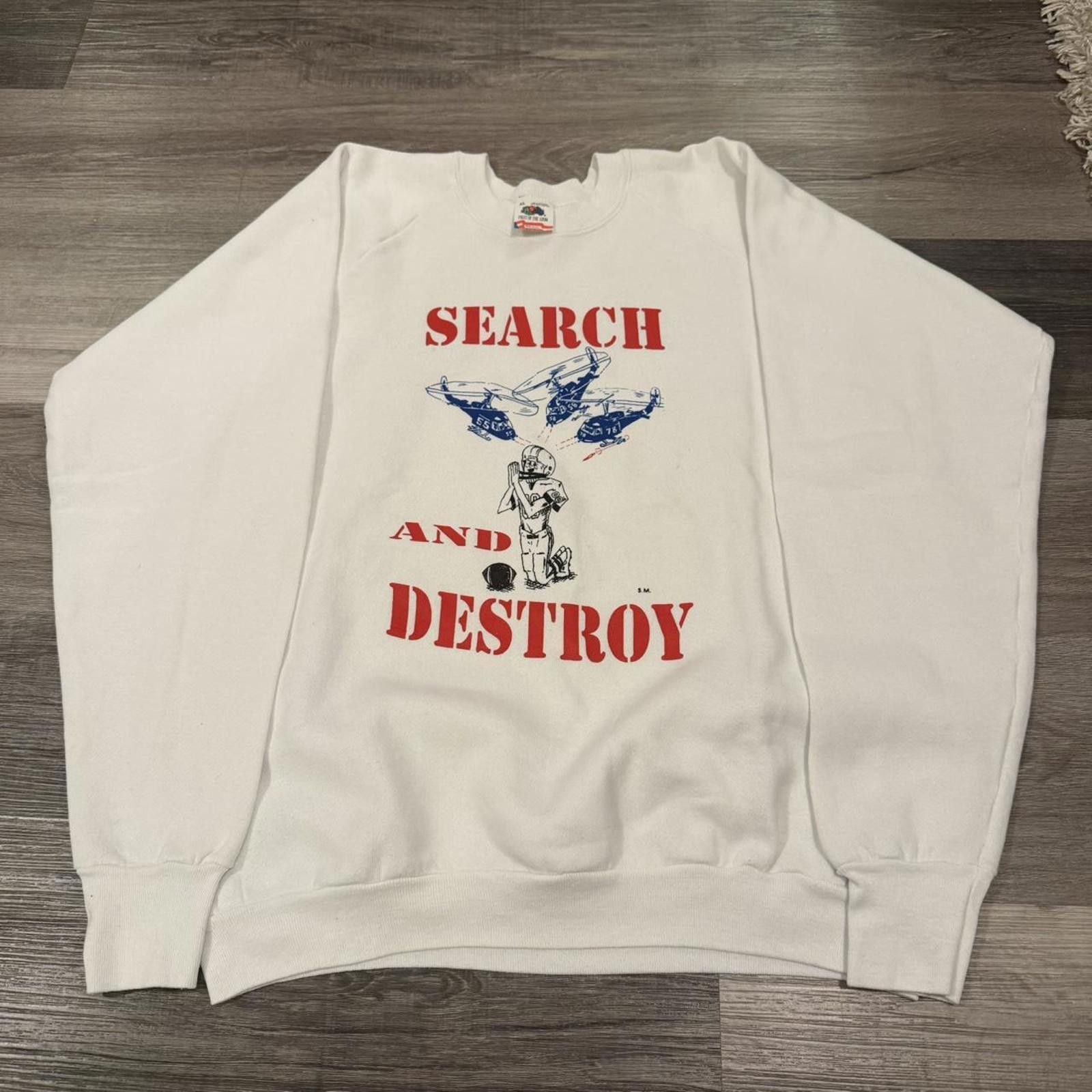 Fruit Of The Loom Vintage search and destroy football war crewneck sweatshirt Size US XL / EU 56 / 4 - 2 Thumbnail