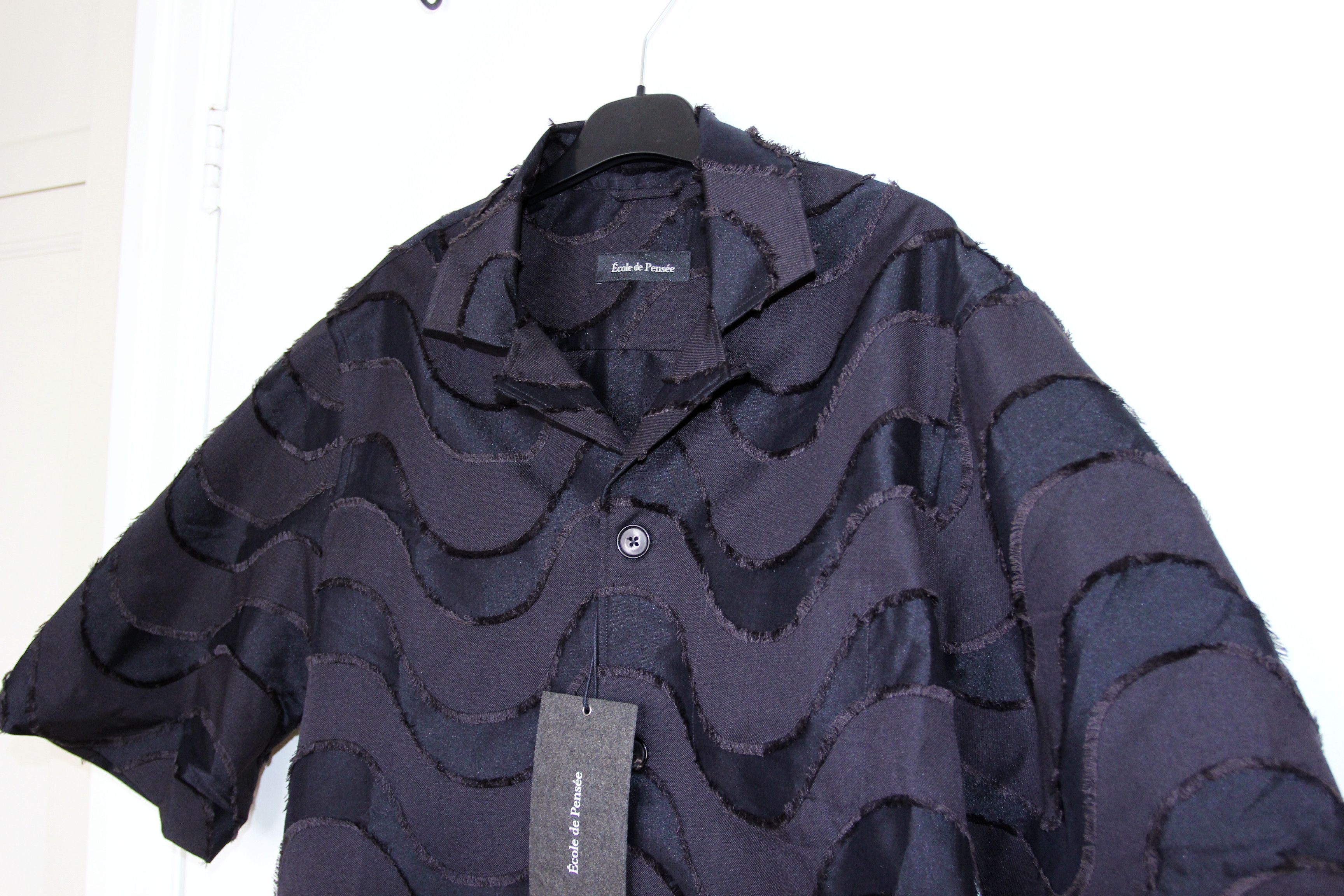 Other BNWT SS25 ECOLE DE PENSEE WAVE CUT JACQUARD SHIRT 50 Size US M / EU 48-50 / 2 - 4 Thumbnail