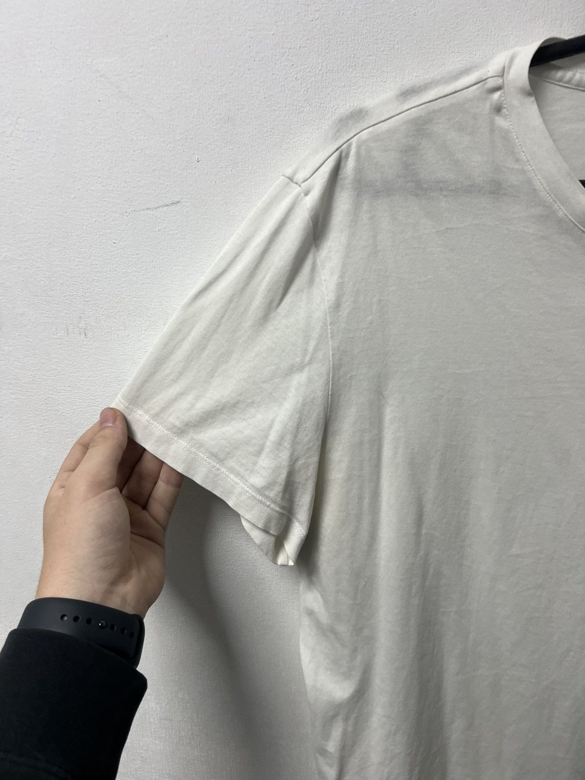 Moncler Moncler t shirt Size US L / EU 52-54 / 3 - 4 Thumbnail