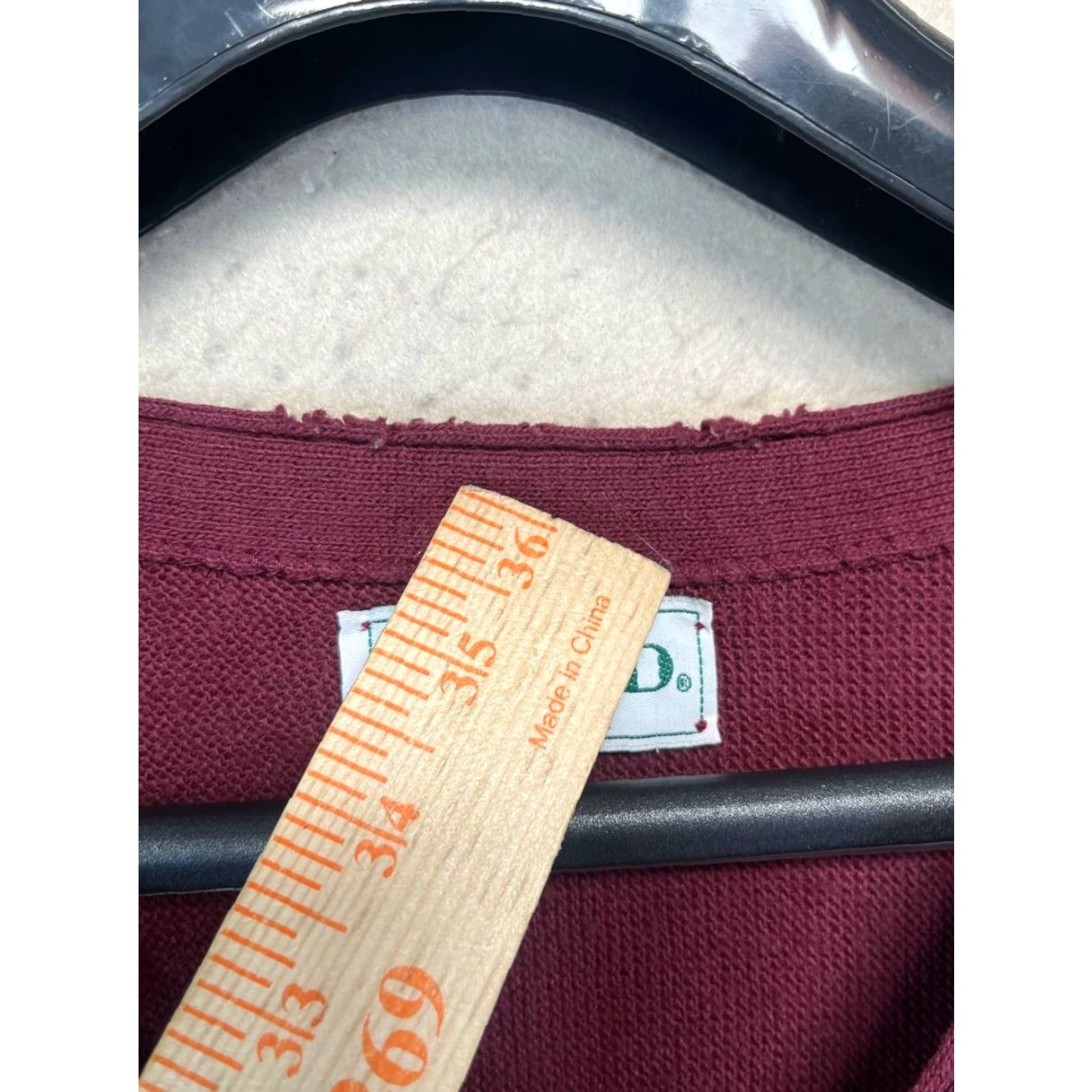 Izod VINTAGE Izod Cardigan Sweater Mens XL Maroon Embroidered Logo Made In USA Size US XL / EU 56 / 4 - 7 Thumbnail