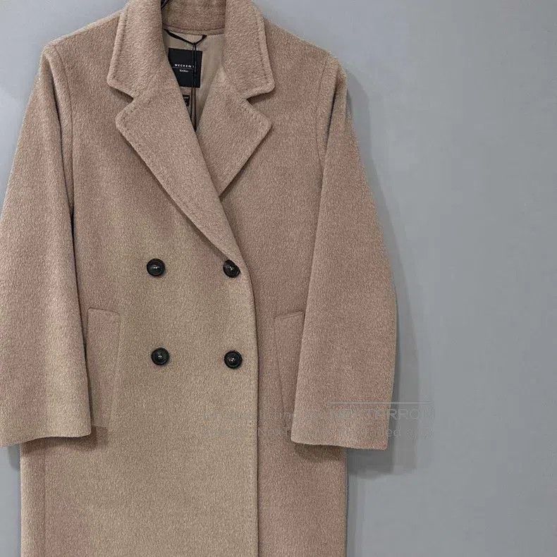 Max Mara Max Mara Double-breasted wool coat Size XS / US 0-2 / IT 36-38 - 1 Thumbnail
