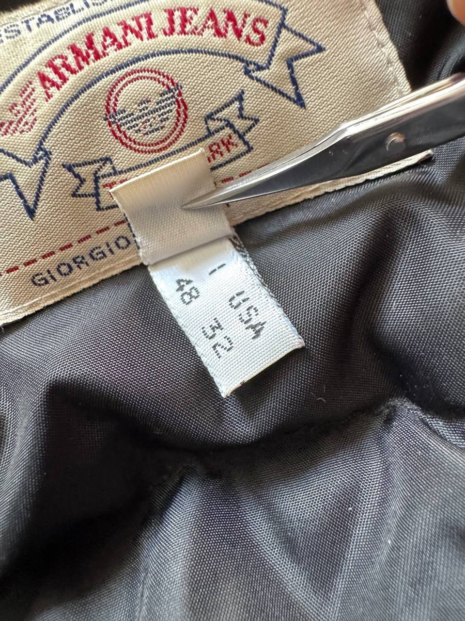 Armani Vintage Armani Jeans Oversized Down Puffer Jacket with Hood Size US M / EU 48-50 / 2 - 13 Thumbnail