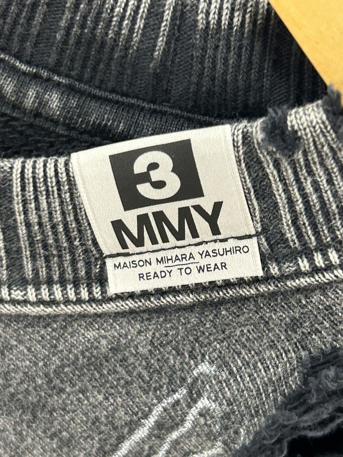 Maison MIHARA YASUHIRO MMY Maison Mihara Yasuhiro Crewneck Size US XL / EU 56 / 4 - 4 Thumbnail