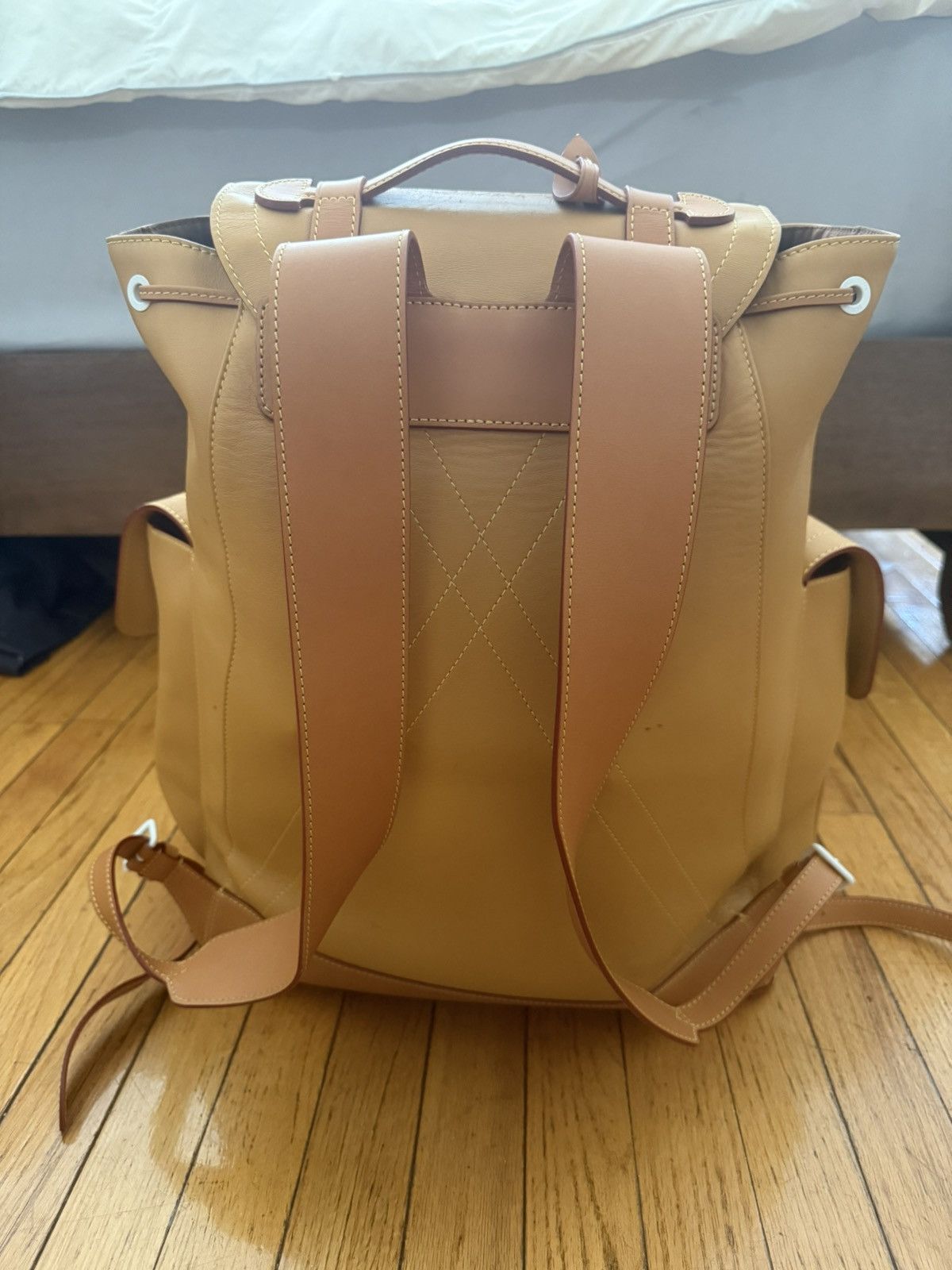 Louis Vuitton Louis Vuitton Men’s Christopher GM Tan Vachetta Leather Size ONE SIZE - 5 Thumbnail