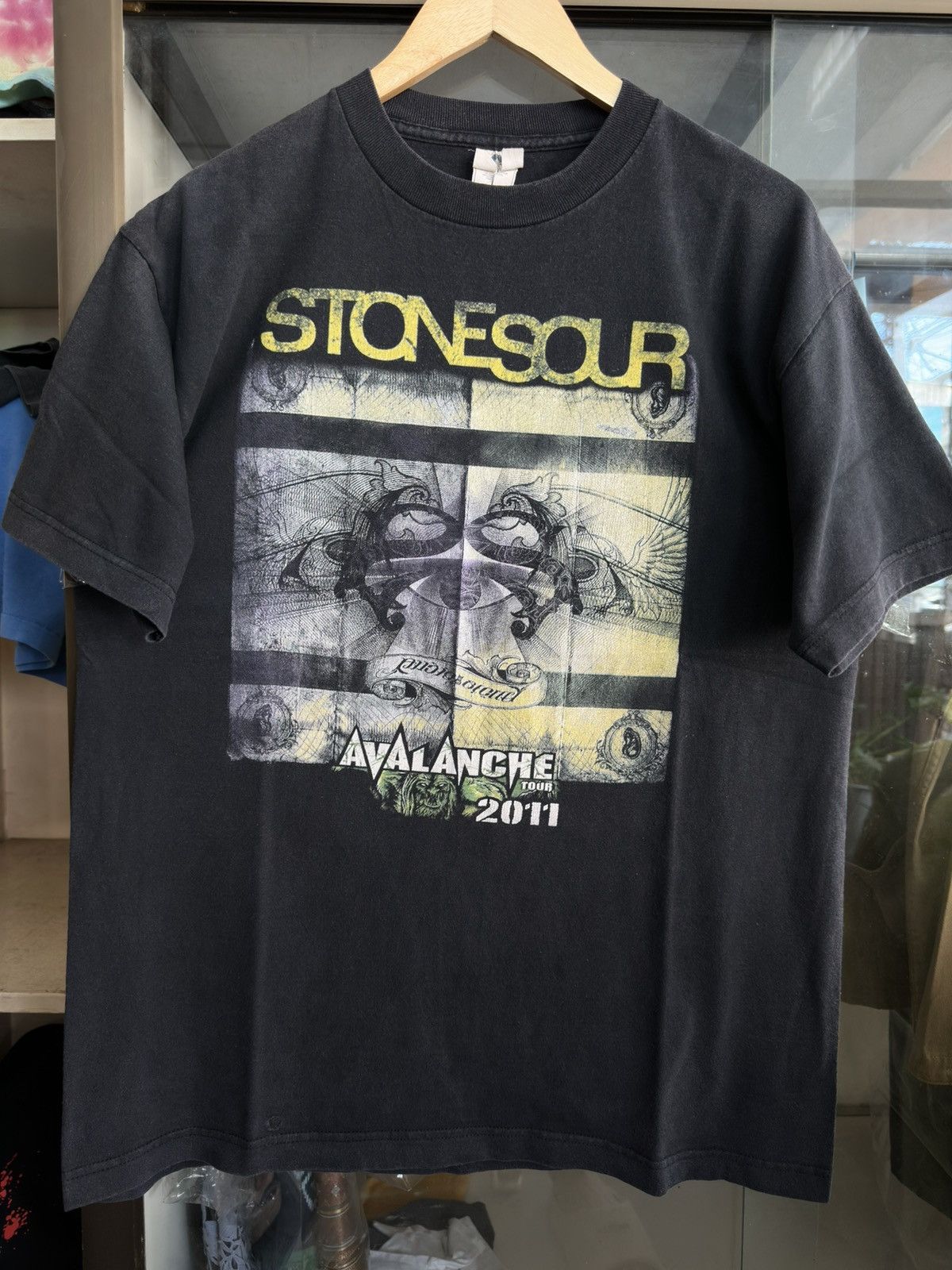 Band Tees Stone Sour Skillet Halestorm Theory Avalanche 2011 Tour Tee Size US L / EU 52-54 / 3 - 1 Thumbnail