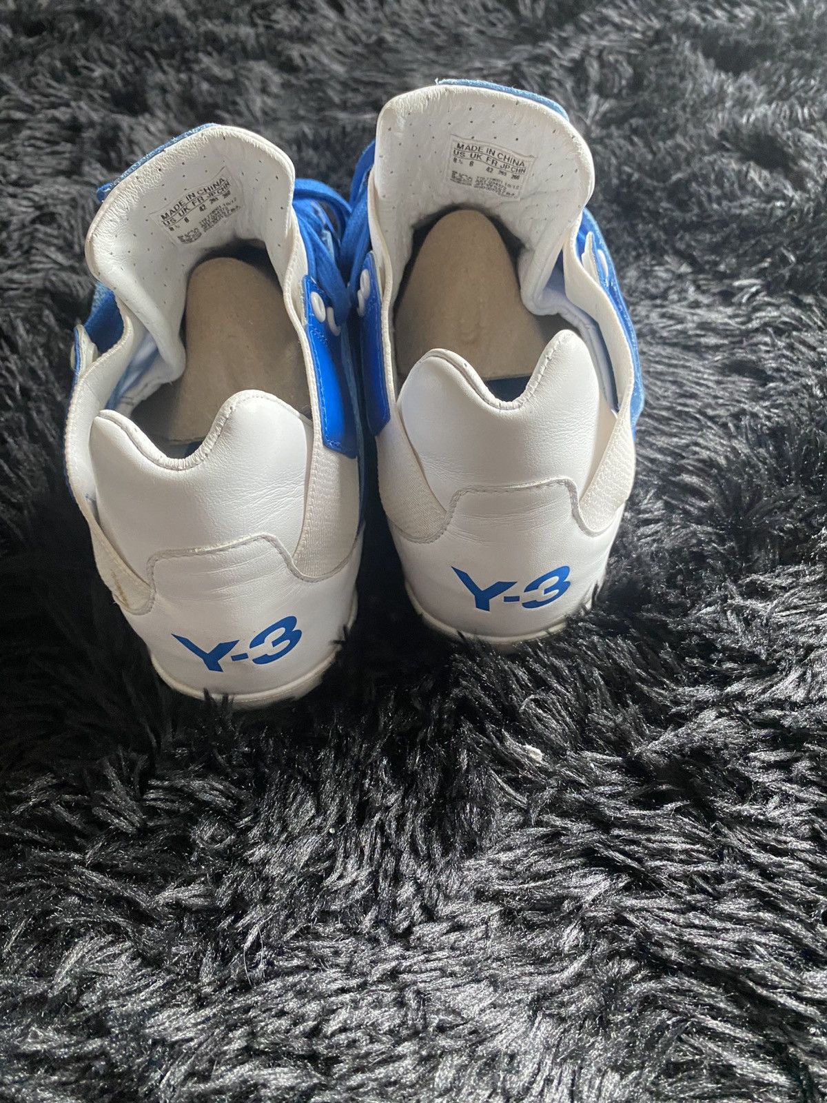 y-3 yohji yamamoto blue and white