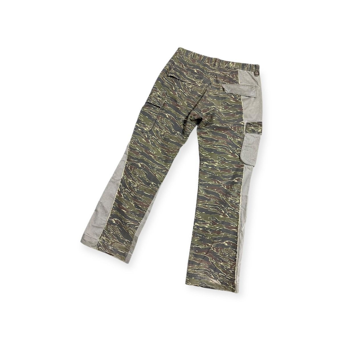 Subware Vtg💥Y2k Montage Mtg Hybrid Tiger Stripe Patchwork Cargo Pant Size US 33 - 9 Thumbnail