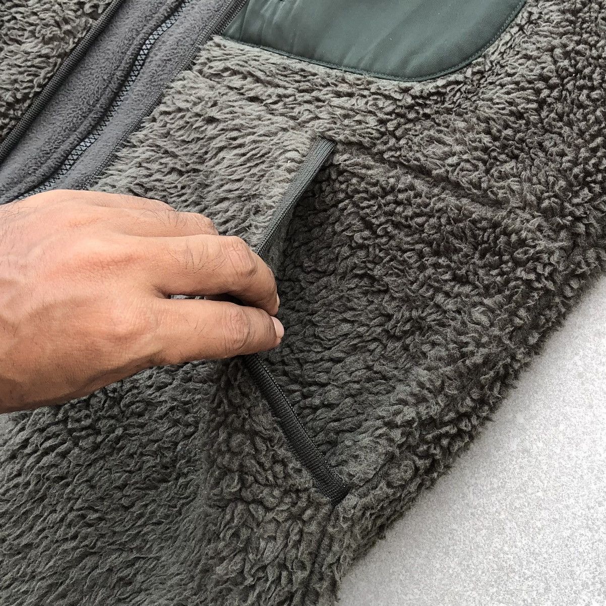 Uniqlo × White Mountaineering UNIQLO x White Mountaineering Fleece Long-Sleeve Jacket Size US XL / EU 56 / 4 - 13 Thumbnail