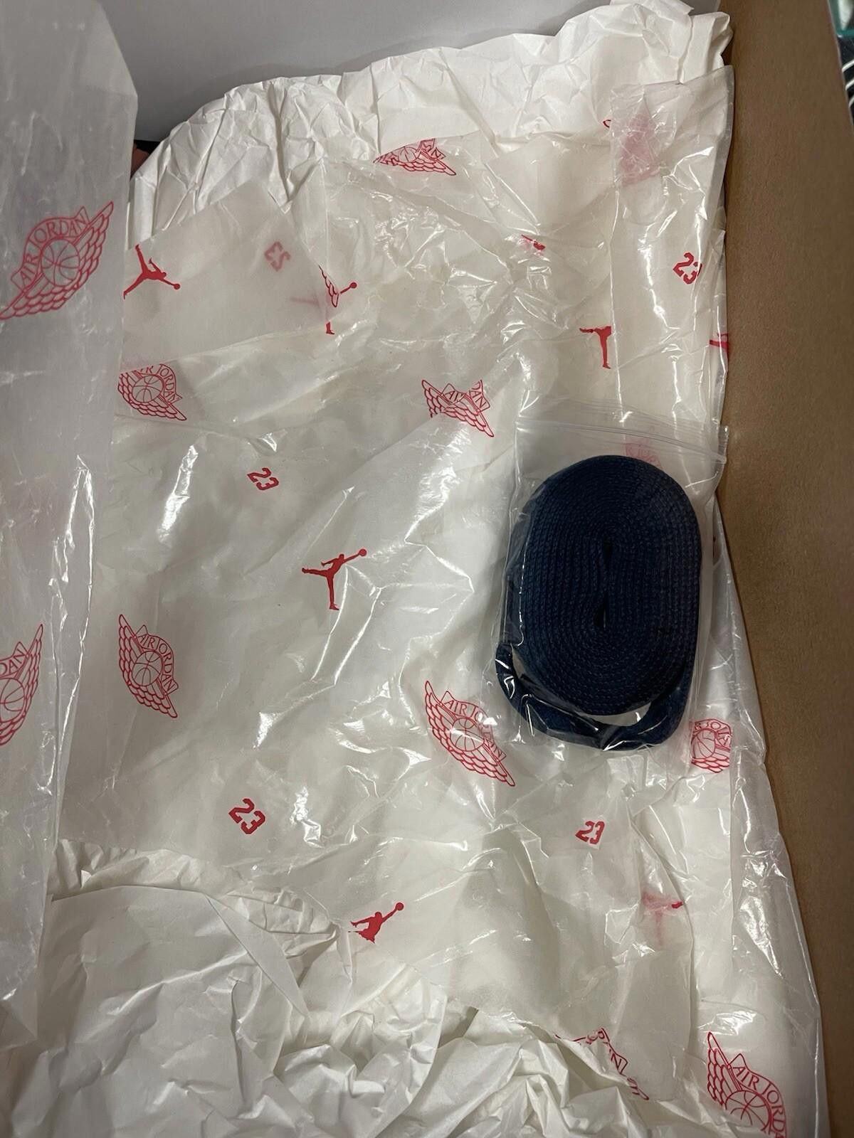 Jordan Brand Size 10 - Jordan 1 Retro '85 High Georgetown BQ4422-400 Size US 10 / EU 43 - 12 Thumbnail