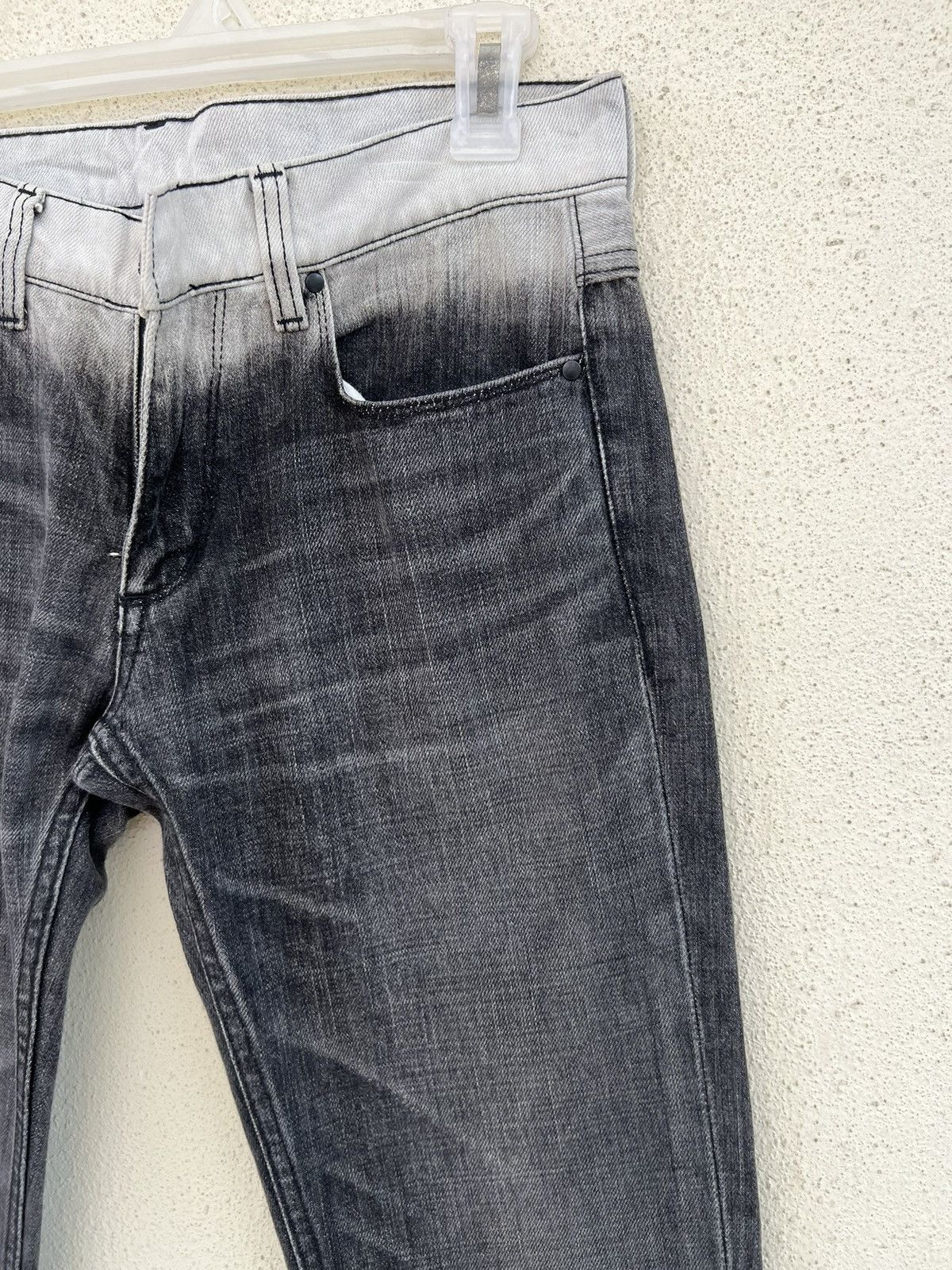 Fadeless Fadeless Japan Two Tones Denim Slim Jeans Size US 29 - 11 Thumbnail