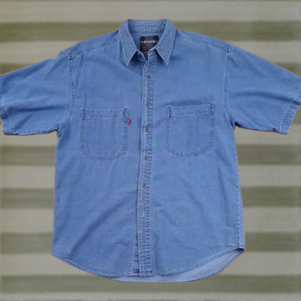 Vintage VINTAGE Bugle Boy Goldcrest Blue Jean Full Button Shirt Large Mens Denim Short Sleeve Button-Up Blue 30in Long 23in Pit to Pit Regular Size L Size US L / EU 52-54 / 3 - 1 Thumbnail