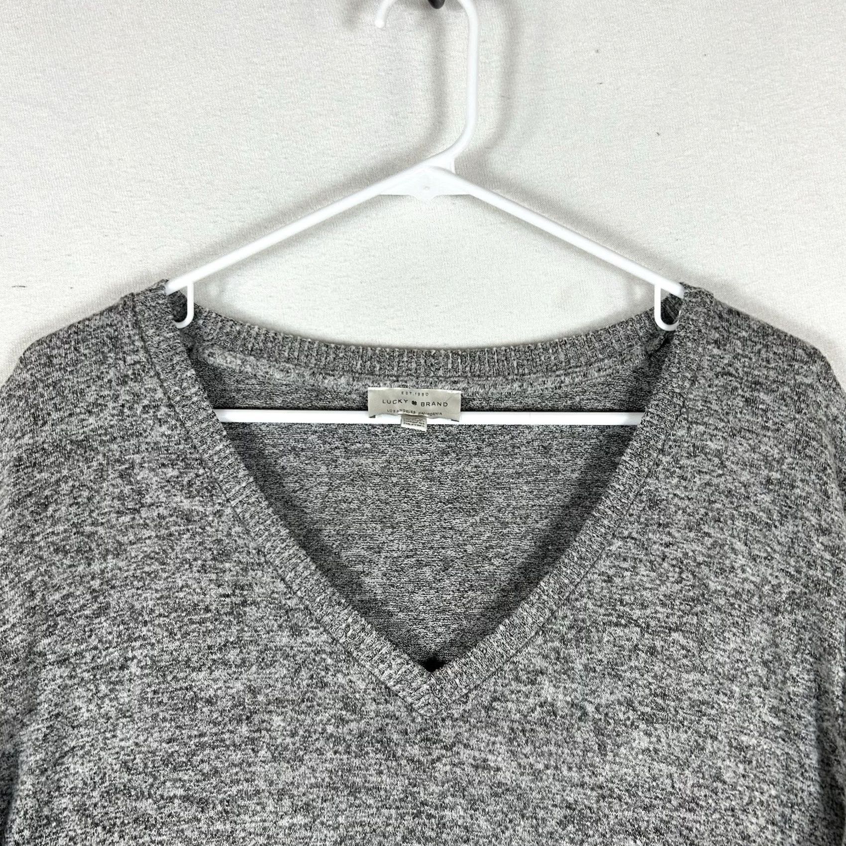 Lucky Brand Lucky Brand Lightweight V-Neck Sweater Womens Large Long Sleeve Pullover Gray Size L / US 10 / IT 46 - 2 Thumbnail
