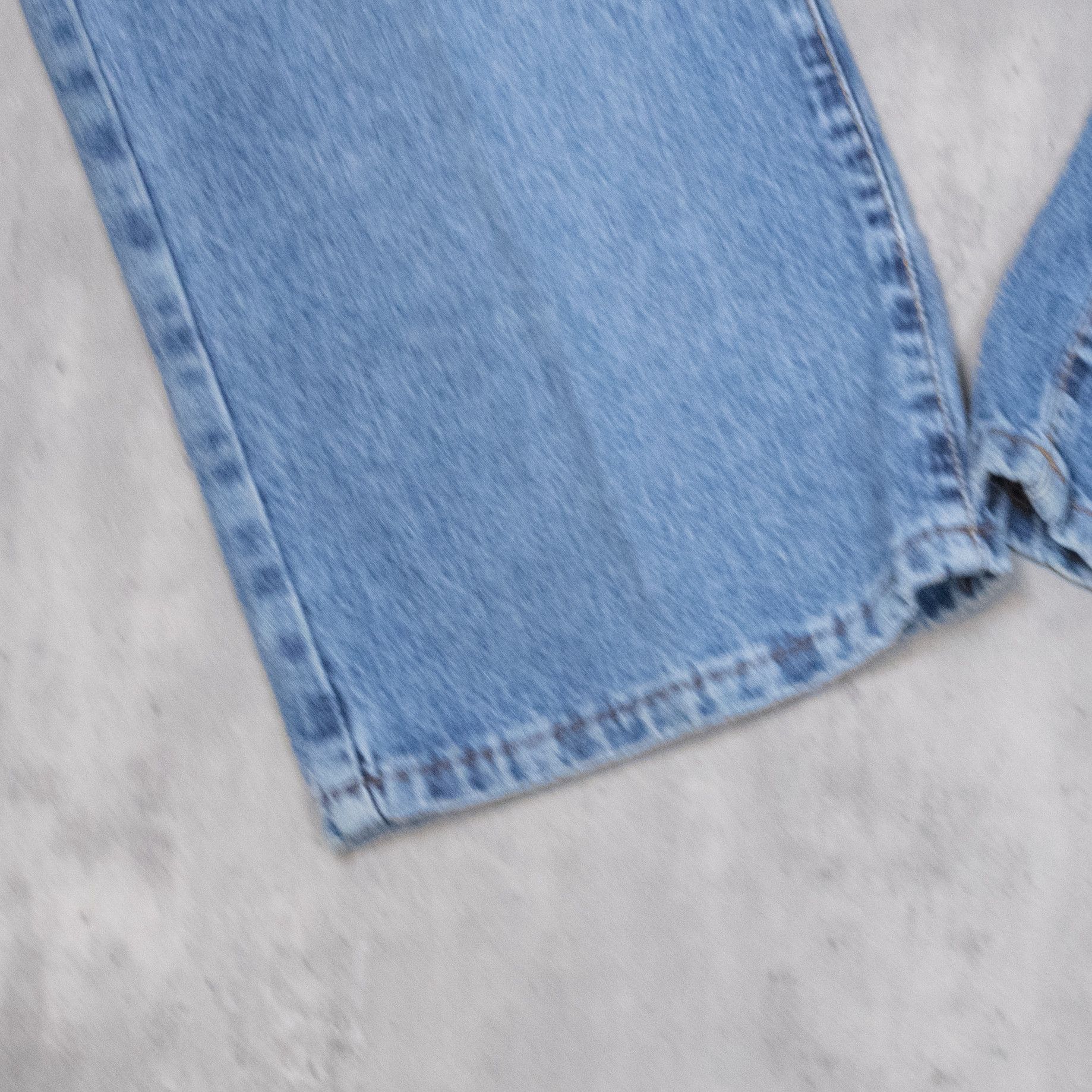 Tommy Hilfiger Vintage 90's Tommy Hilfiger Baggy Relax Wide Denim Pant's Size US 28 / EU 44 - 6 Thumbnail