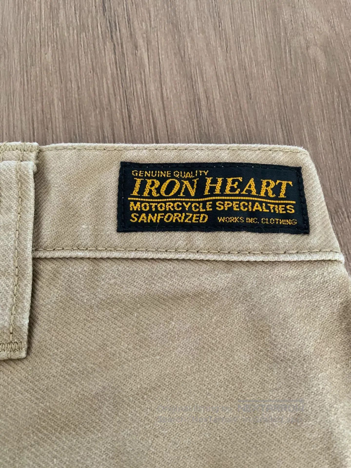 Iron Heart iron heart cargo shorts in lightweight fabric. Size US 34 / EU 50 - 3 Thumbnail