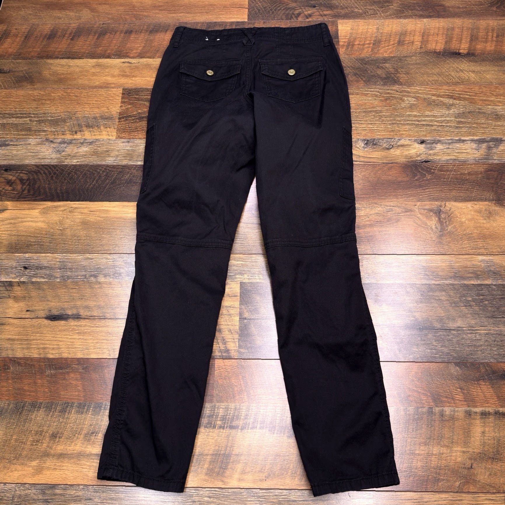 White House Black Market VINTAGE? No. WHBM Slim Crop Pants 0 Black Low Rose Stretch Gold Zippers Cargo Pockets Size 25" / US 0 / IT 36 - 2 Thumbnail