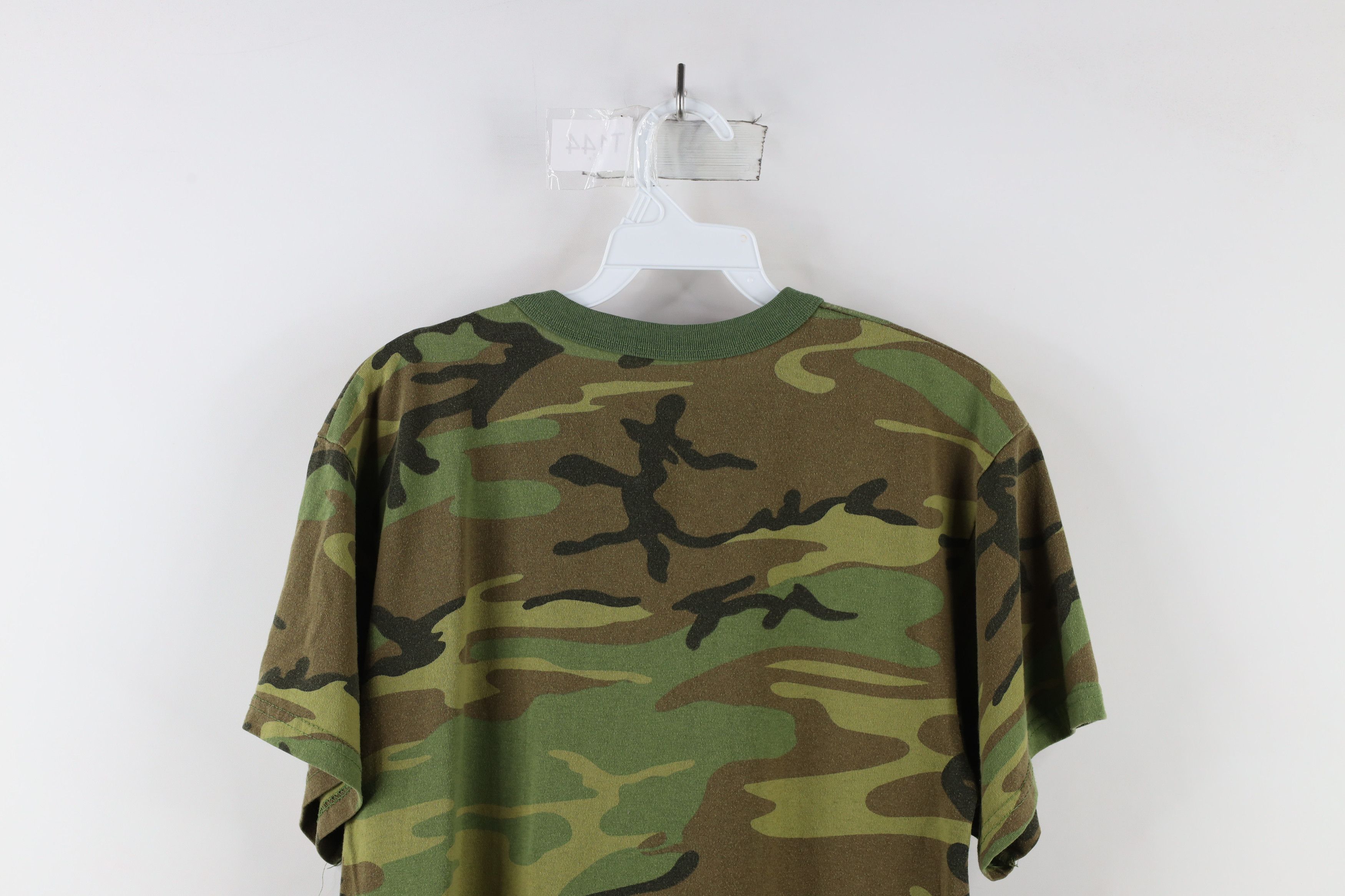 Vintage Vintage Streetwear Faded Camouflage Short Sleeve T-Shirt Size US M / EU 48-50 / 2 - 7 Thumbnail
