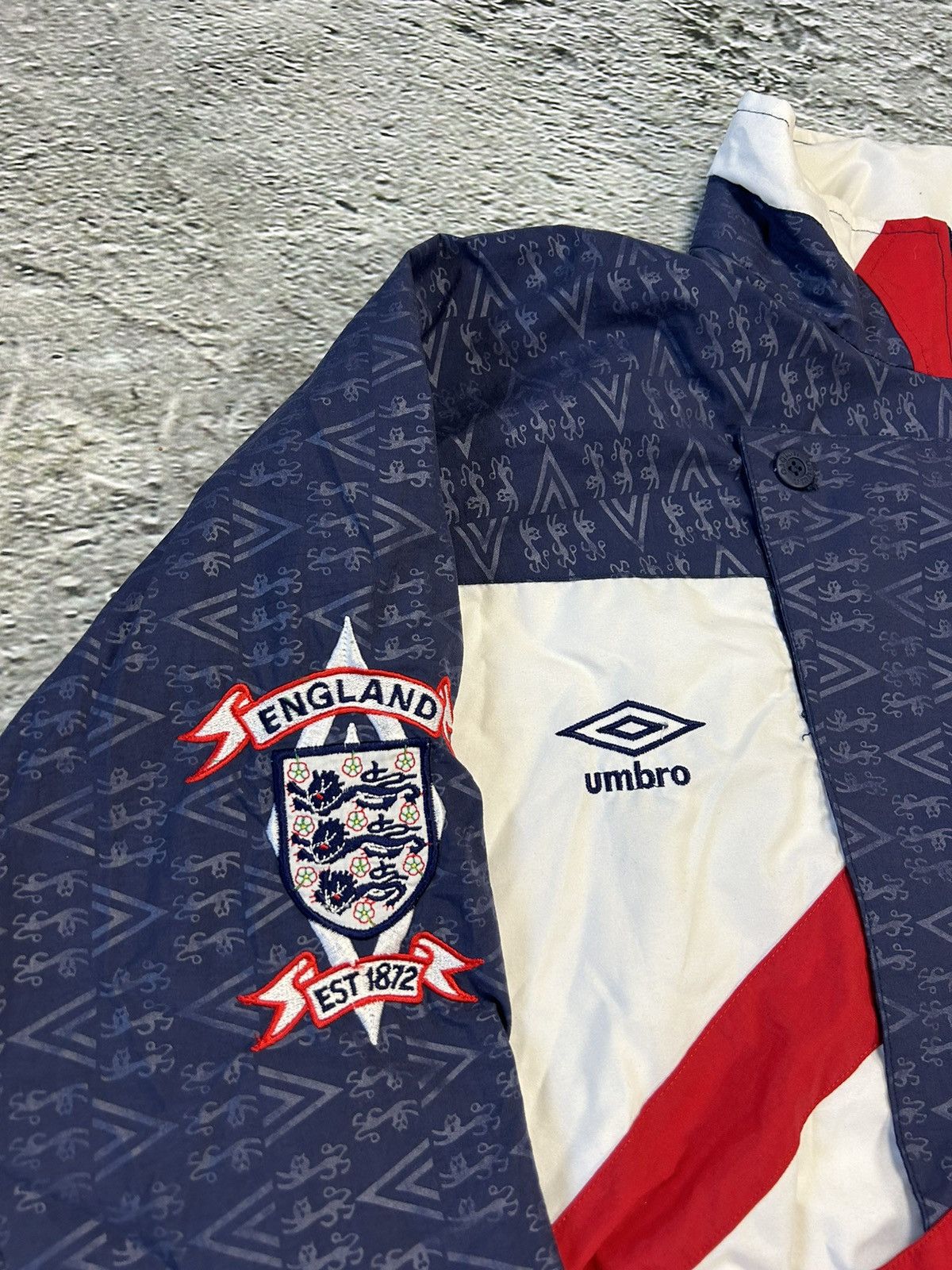 Umbro RARE England vintage Umbro track suit 90/92 navy big logo Size US XL / EU 56 / 4 - 2 Thumbnail