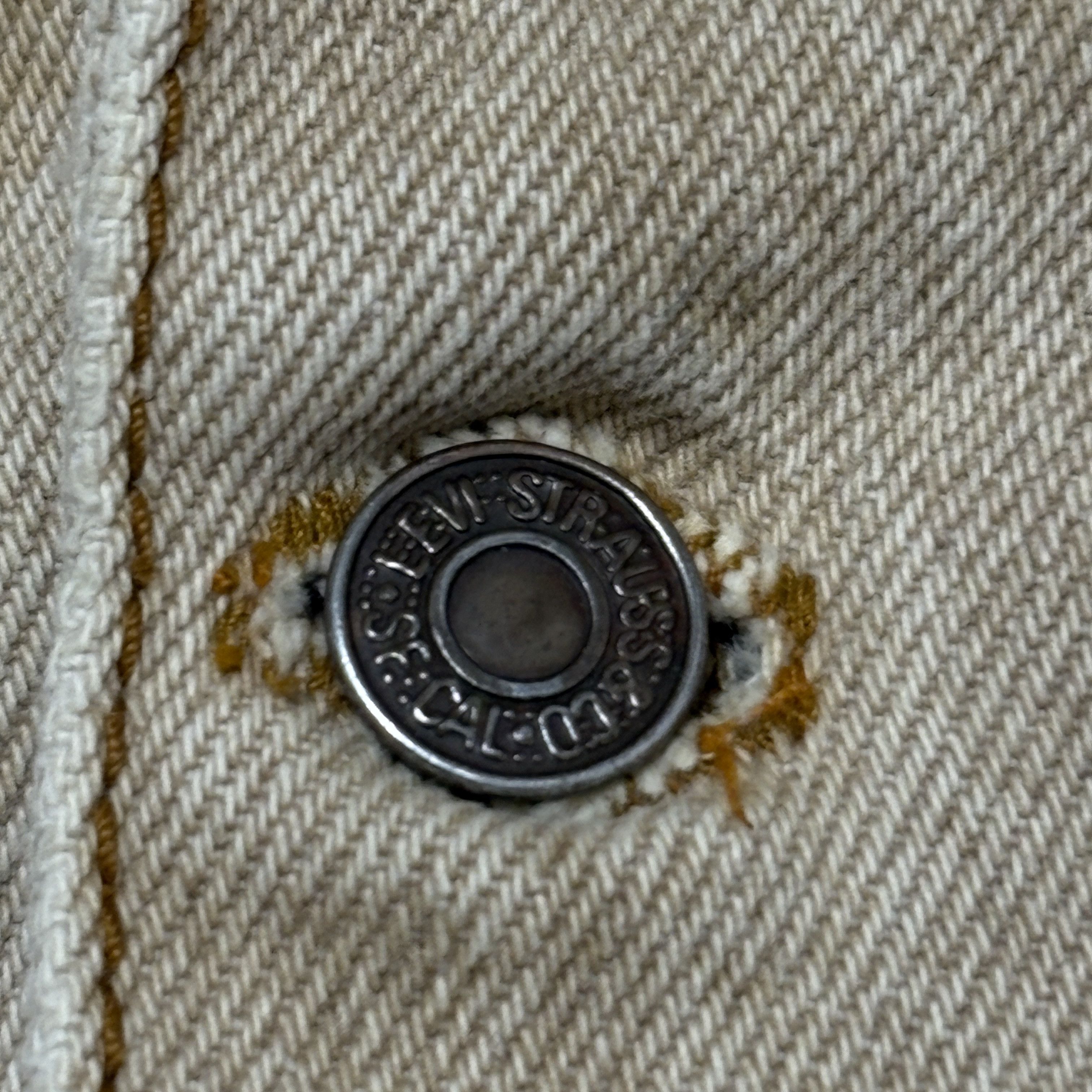 Levi's Vintage 90s Levi's Blanket Lined Trucker Jacket Workwear Size US L / EU 52-54 / 3 - 7 Thumbnail