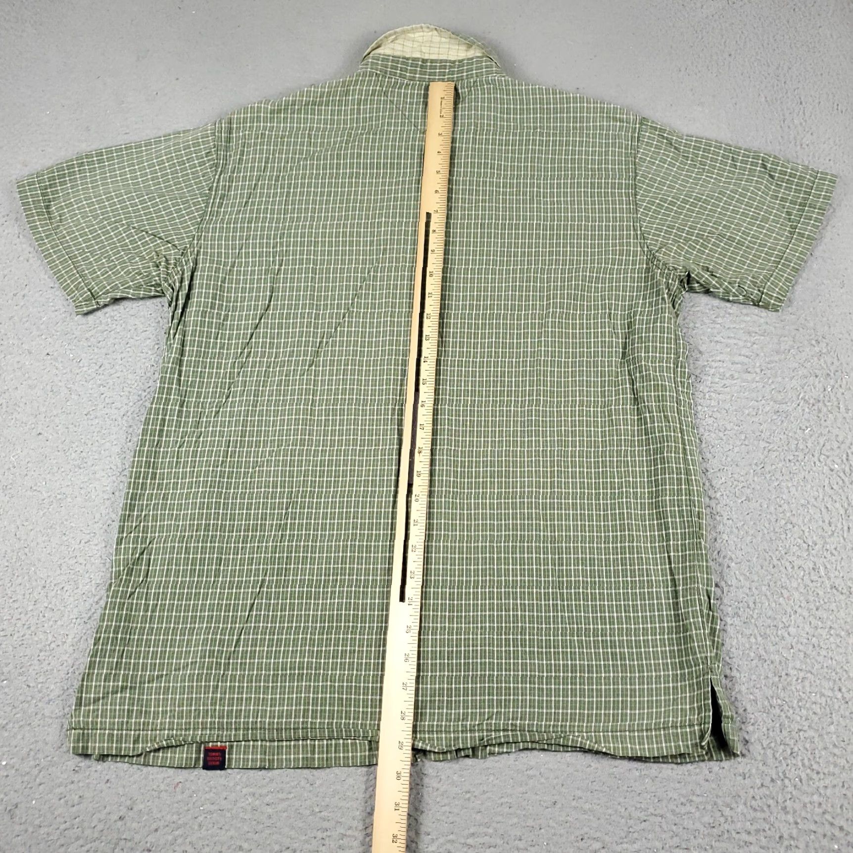 Tommy Hilfiger Tommy Hilfiger Shirt Mens Large Green Plaid Button-Up Short Sleeve Casual Classic Modern Preppy Tommy Hilfiger Mens L Green Plaid Shirt Size US L / EU 52-54 / 3 - 3 Thumbnail