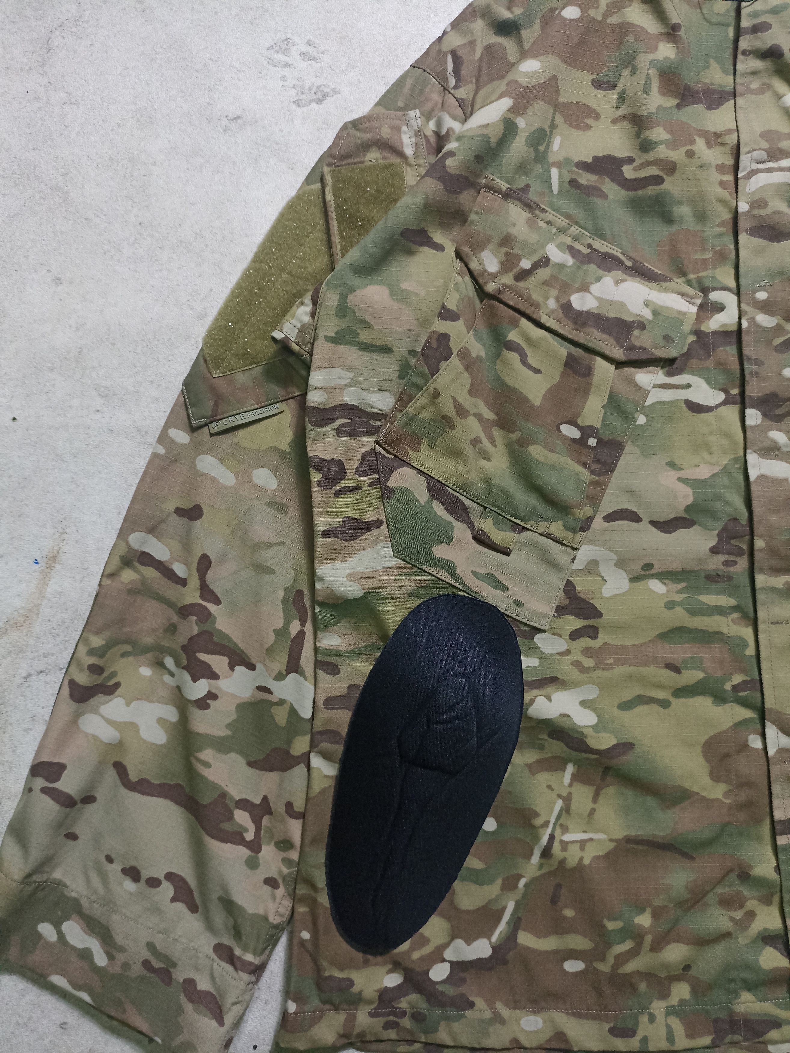 Other Crye Precision Field Shirt Multicam G3.5 Army Size US L / EU 52-54 / 3 - 4 Thumbnail