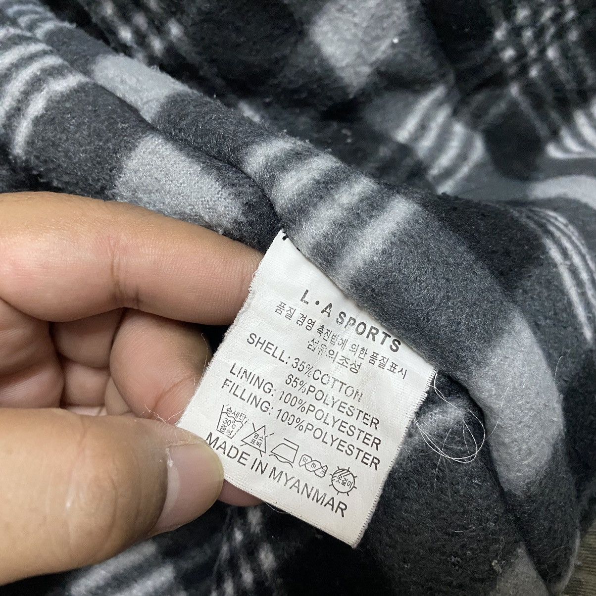 Other RARE LA LABREA Originalgear Outdoor Jacket Digital Camo Size US XL / EU 56 / 4 - 14 Thumbnail