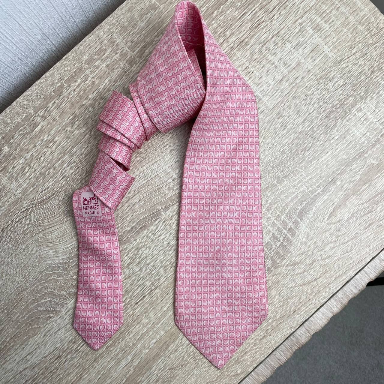 Hermes Hermes Paris Silk Tie 5333 TA Geometry Pink Size ONE SIZE - 3 Thumbnail