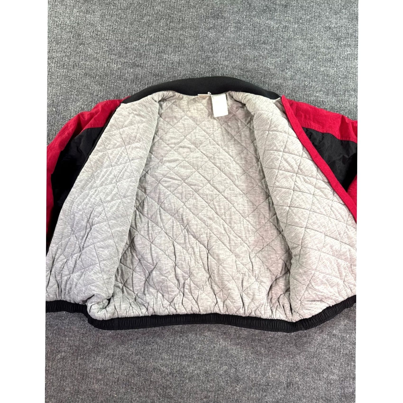 Nike VINTAGE Nike Bomber Jacket Mens M Black 90s Big Swoosh Quilted Lined Zip Size US M / EU 48-50 / 2 - 6 Thumbnail