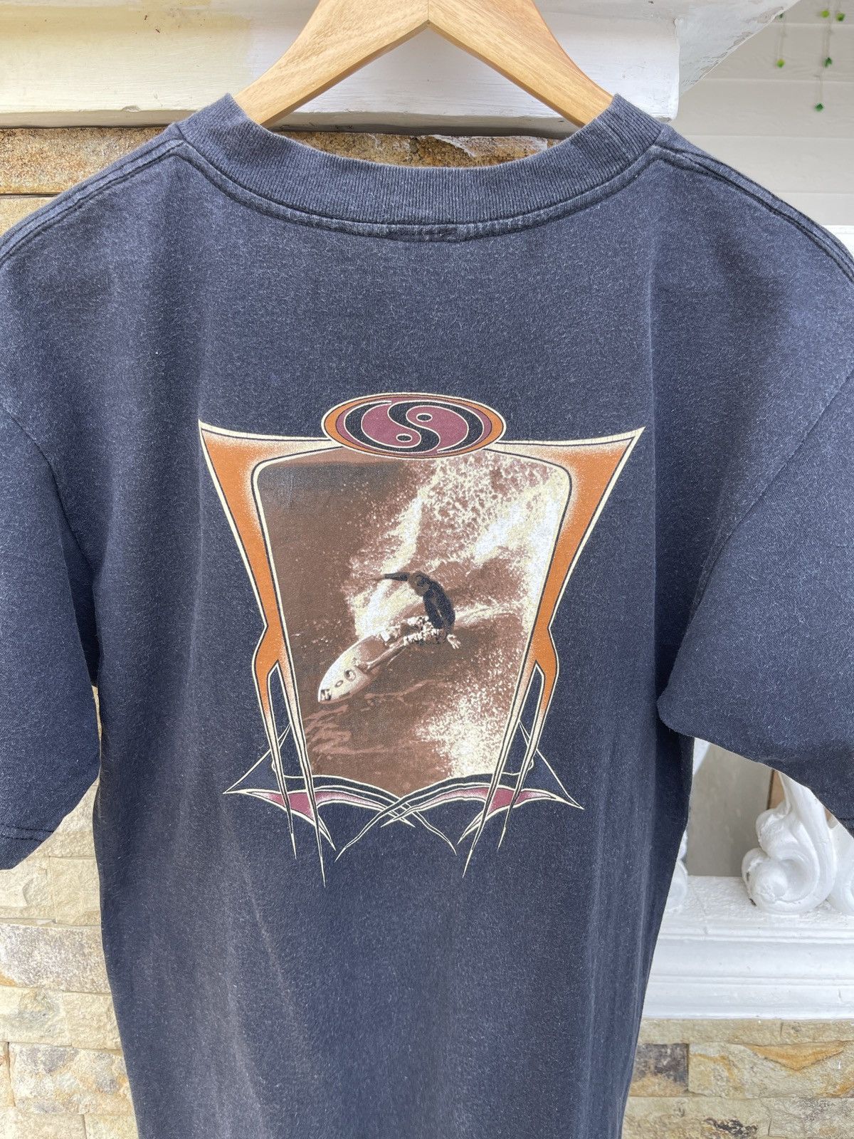 Vintage Last Drop🔥Rare🔥Vintage Faded 90s T&C Surf Design Tee Size US S / EU 44-46 / 1 - 1 Thumbnail