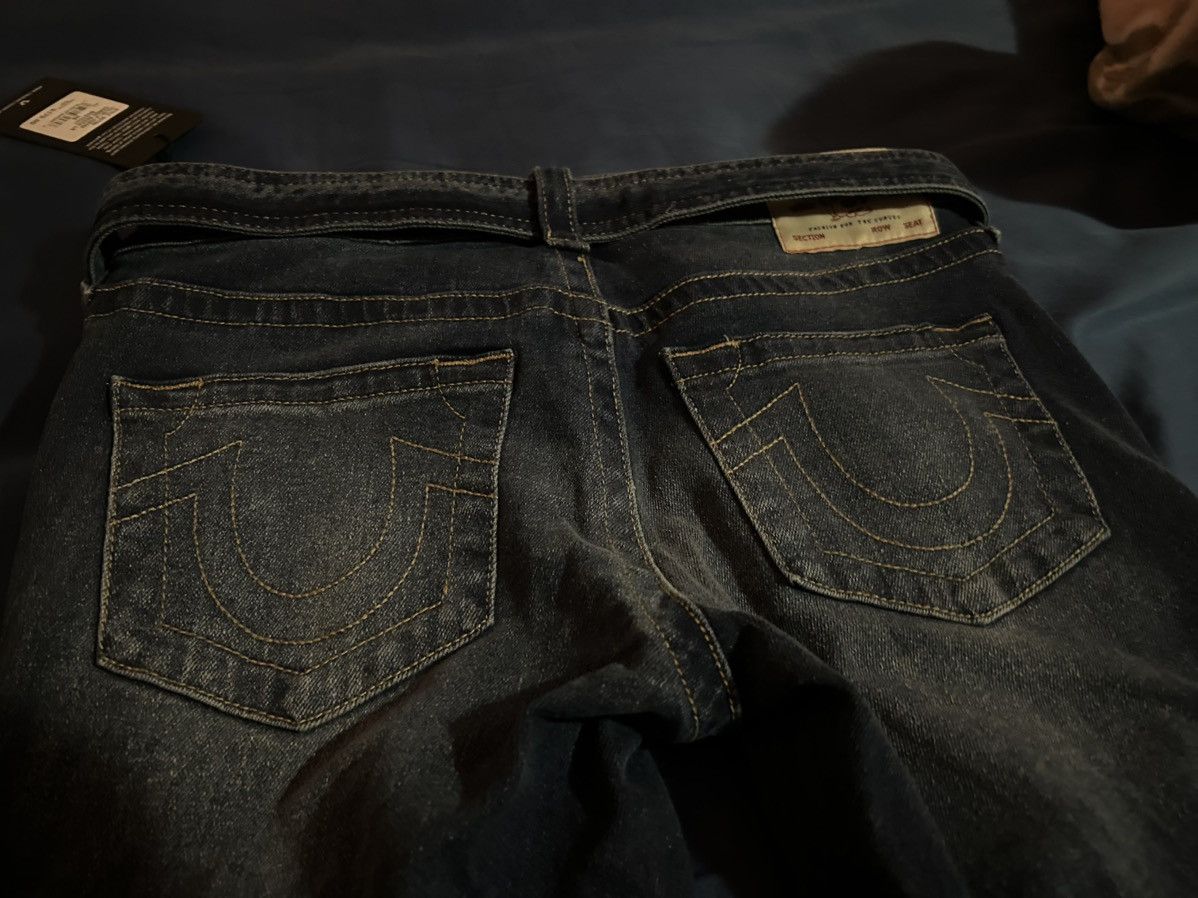 True Religion Cargo Becca Low Rise Bootcut True Religion Jeans Size 26" / US 2 / IT 38 - 2 Thumbnail