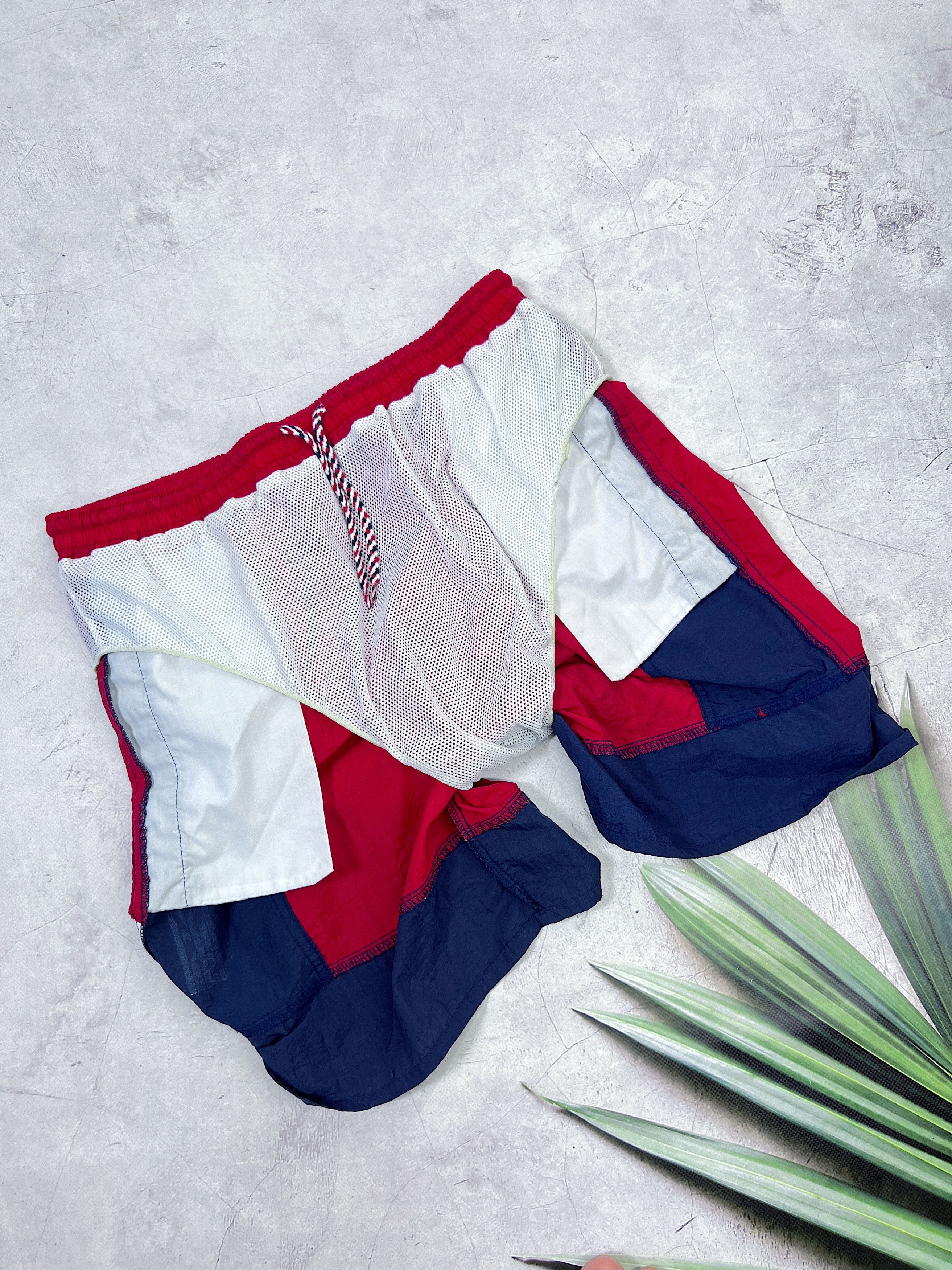 Reebok × Vintage Reebok Athletic Dept Shorts / Swim Trunks Size US 34 / EU 50 - 14 Thumbnail
