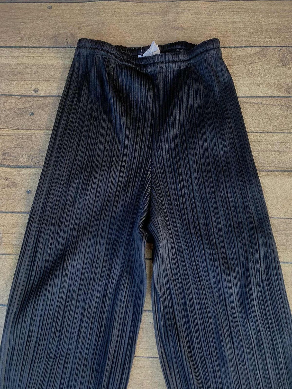 Pleats Please Issey Miyake Issey miyake pleats please pants Size 30" / US 8 / IT 44 - 3 Thumbnail