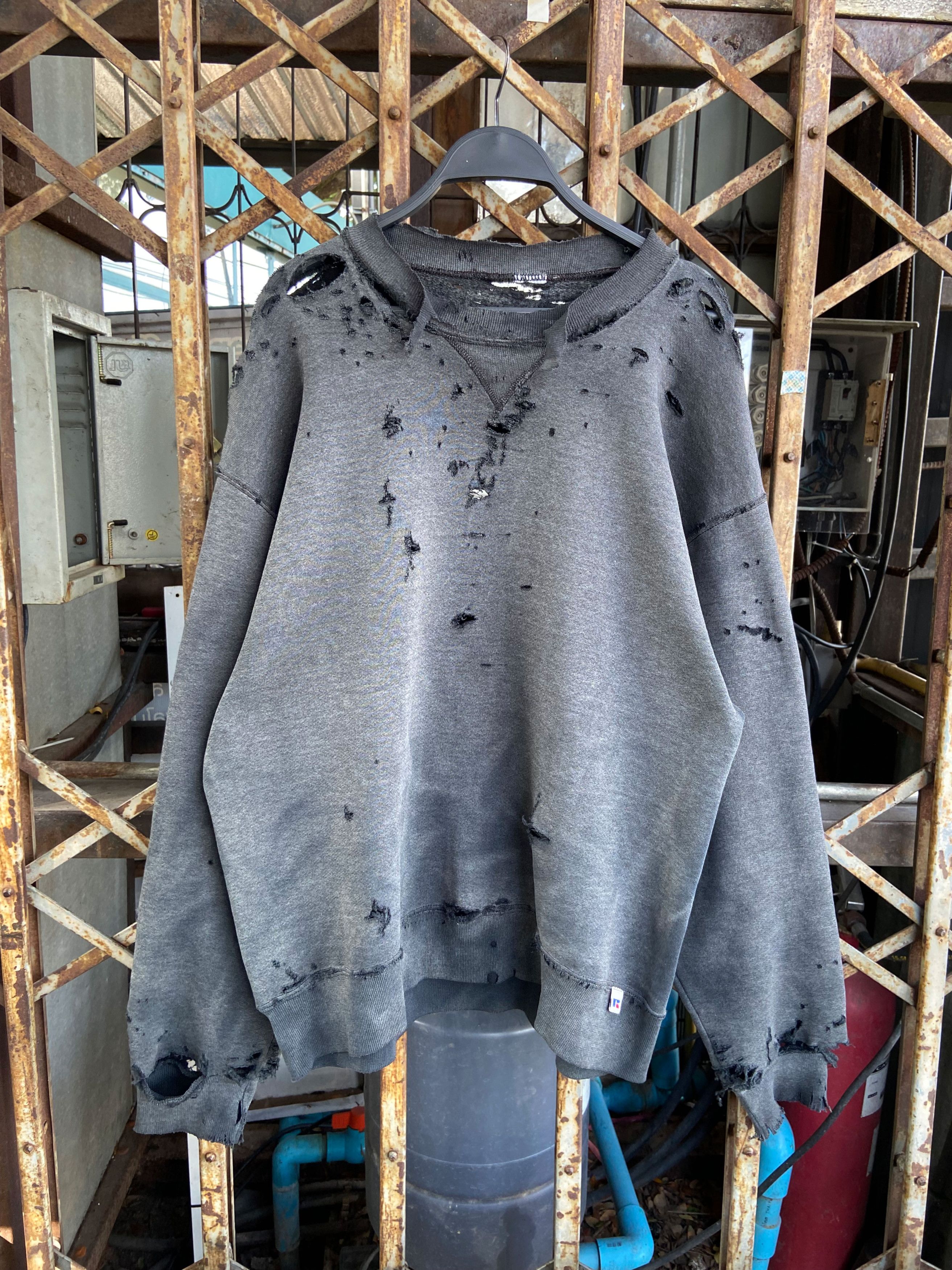 Vintage Thrashed Distressed & Faded Russell Sweatshir ERD Grunge Size US L / EU 52-54 / 3 - 13 Thumbnail
