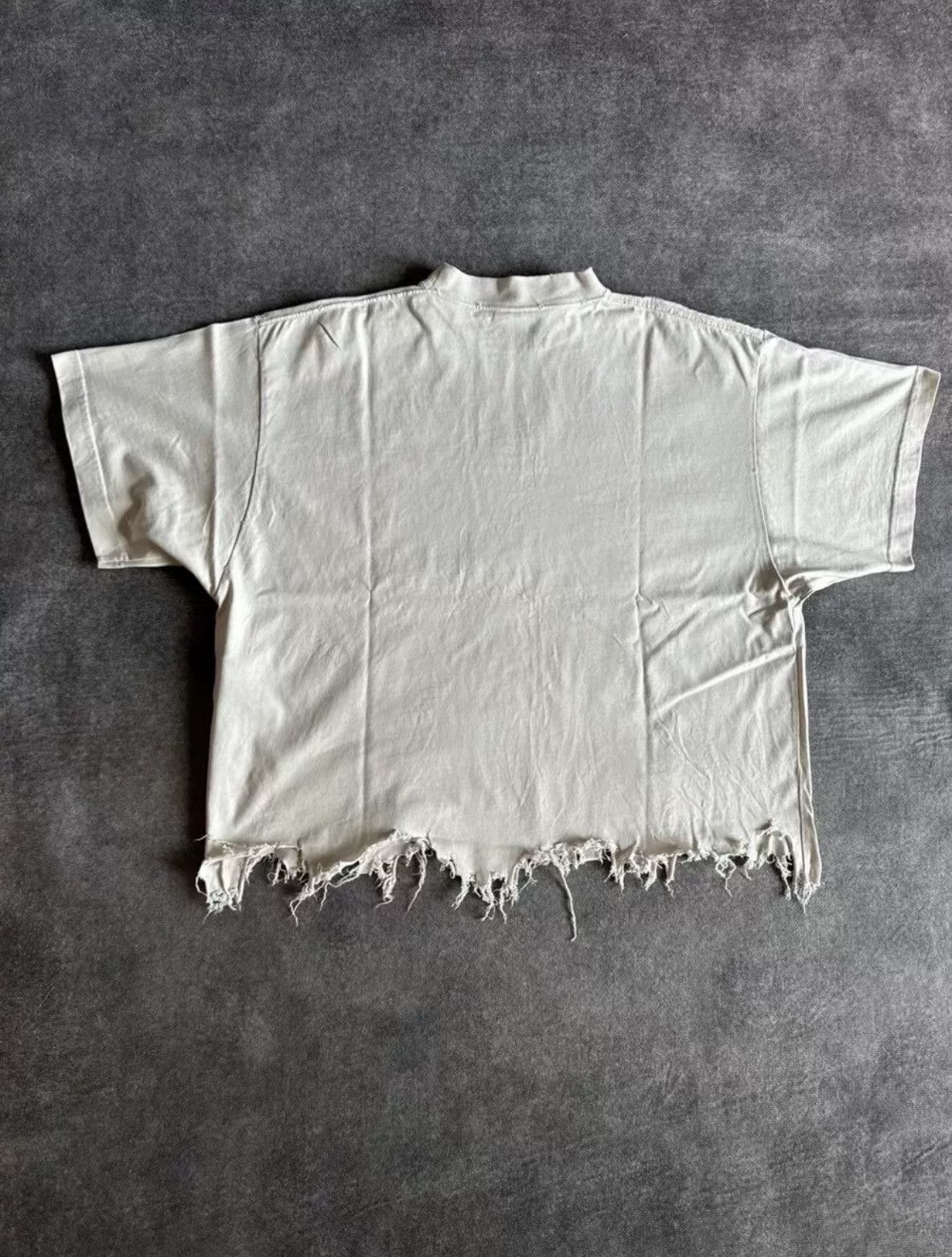 Balenciaga Balenciaga 24ss tee Size US L / EU 52-54 / 3 - 2 Thumbnail