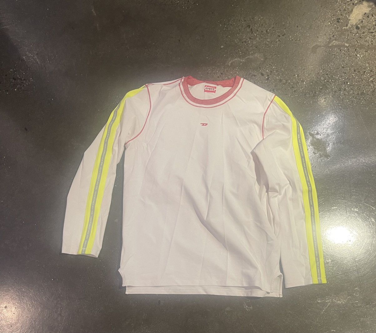 Diesel Diesel Amtee- Jensen- Ht17 reflective logo Size US M / EU 48-50 / 2 - 2 Thumbnail