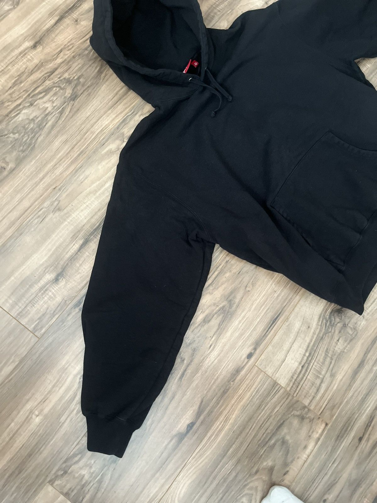 Supreme Supreme Satin Appliqué Hooded Sweatshirt Size US L / EU 52-54 / 3 - 19 Thumbnail