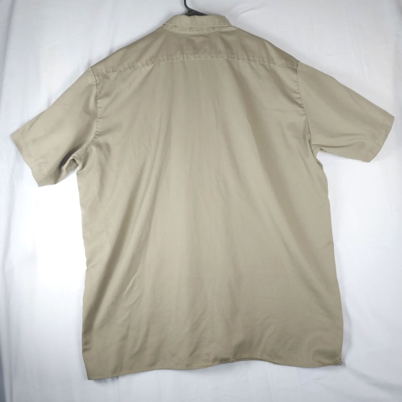 Dickies Dickies 3XL Short-Sleeve Button Down Work Uniform Shirt Beige Khaki Men's Construction Size US XXL / EU 58 / 5 - 2 Thumbnail
