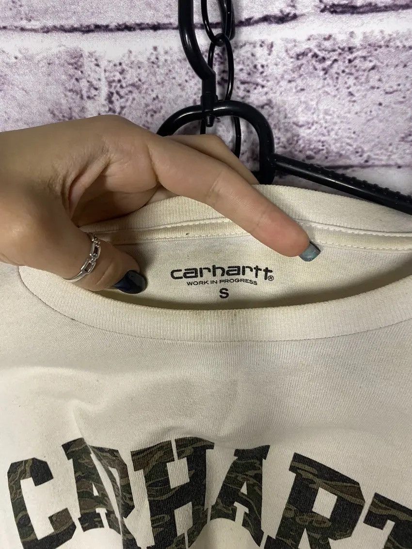 Carhartt Men's vintage long sleeve T-shirt Carhartt camo logo Size US M / EU 48-50 / 2 - 7 Thumbnail