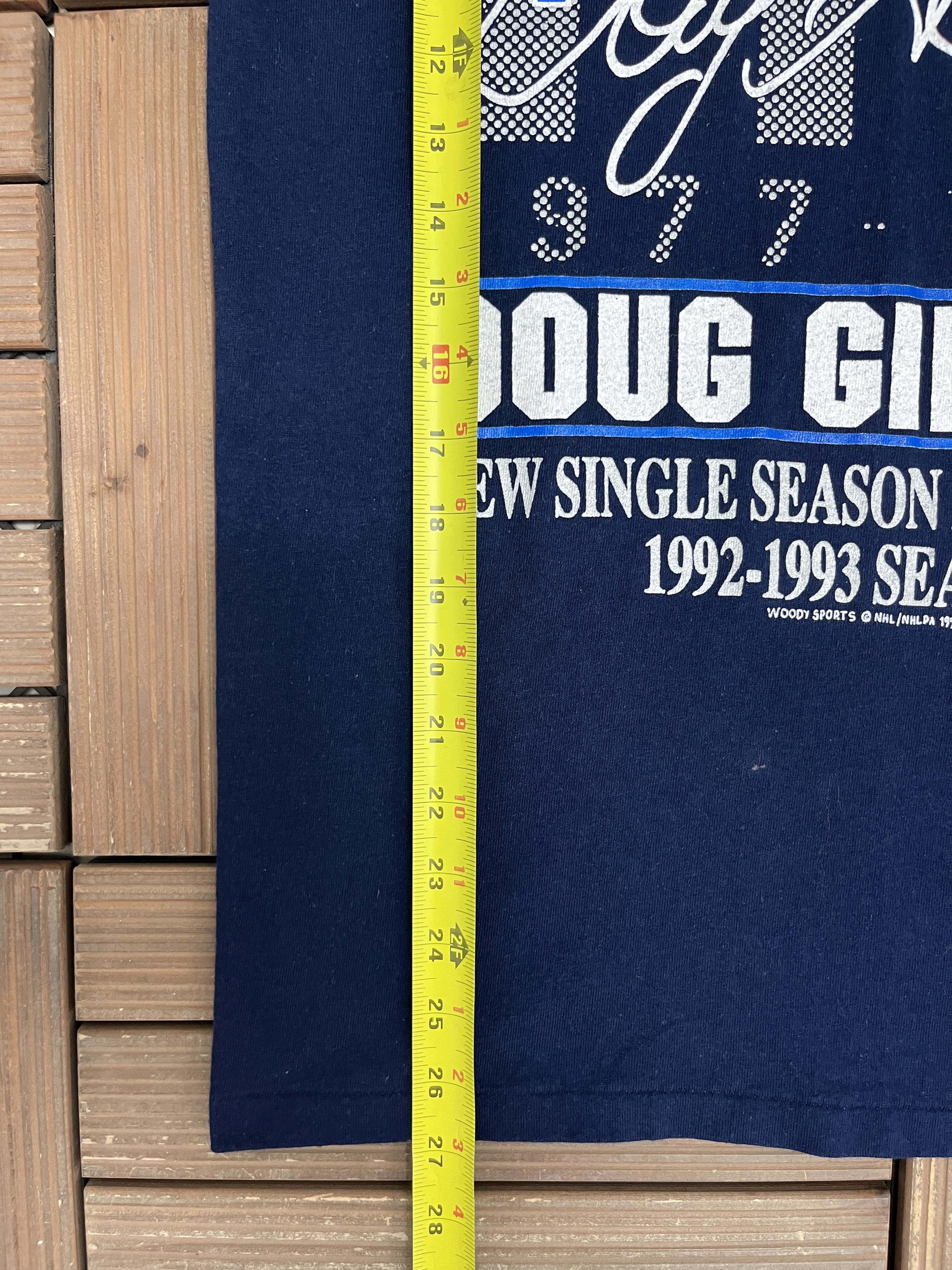Vintage Toronto Maple Leafs Doug Gilmour Vintage Blue T-Shirt Tee Size US M / EU 48-50 / 2 - 9 Thumbnail