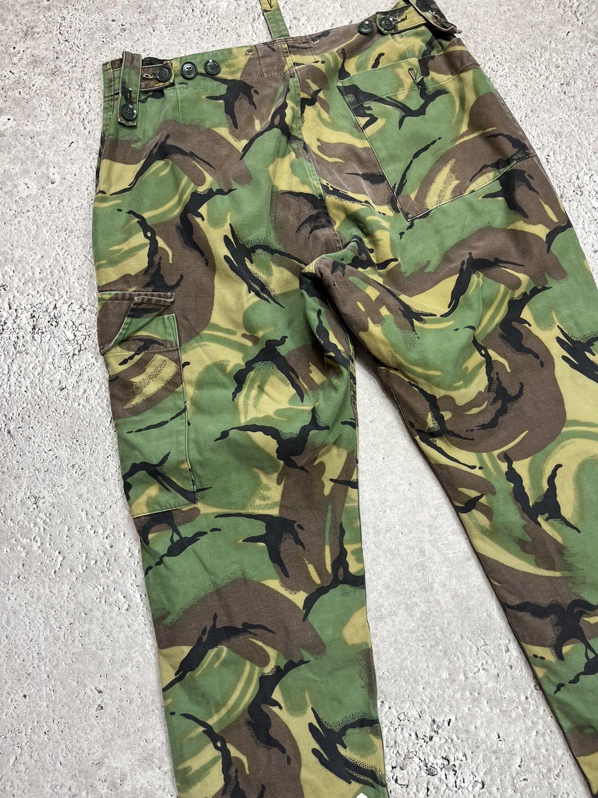 Other Vintage Military Camo Cargo Pants Army Combat Green Tactical Size US 32 / EU 48 - 14 Thumbnail