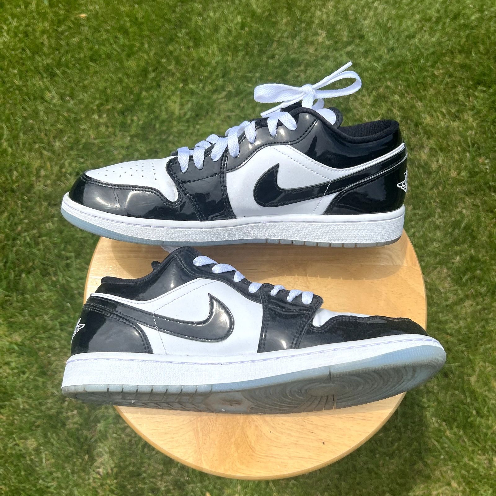 Jordan Brand × Nike Nike Air Jordan 1 Low SE Concord Men's Sneakers - Size 10 Size US 9 / IT 39 - 3 Thumbnail