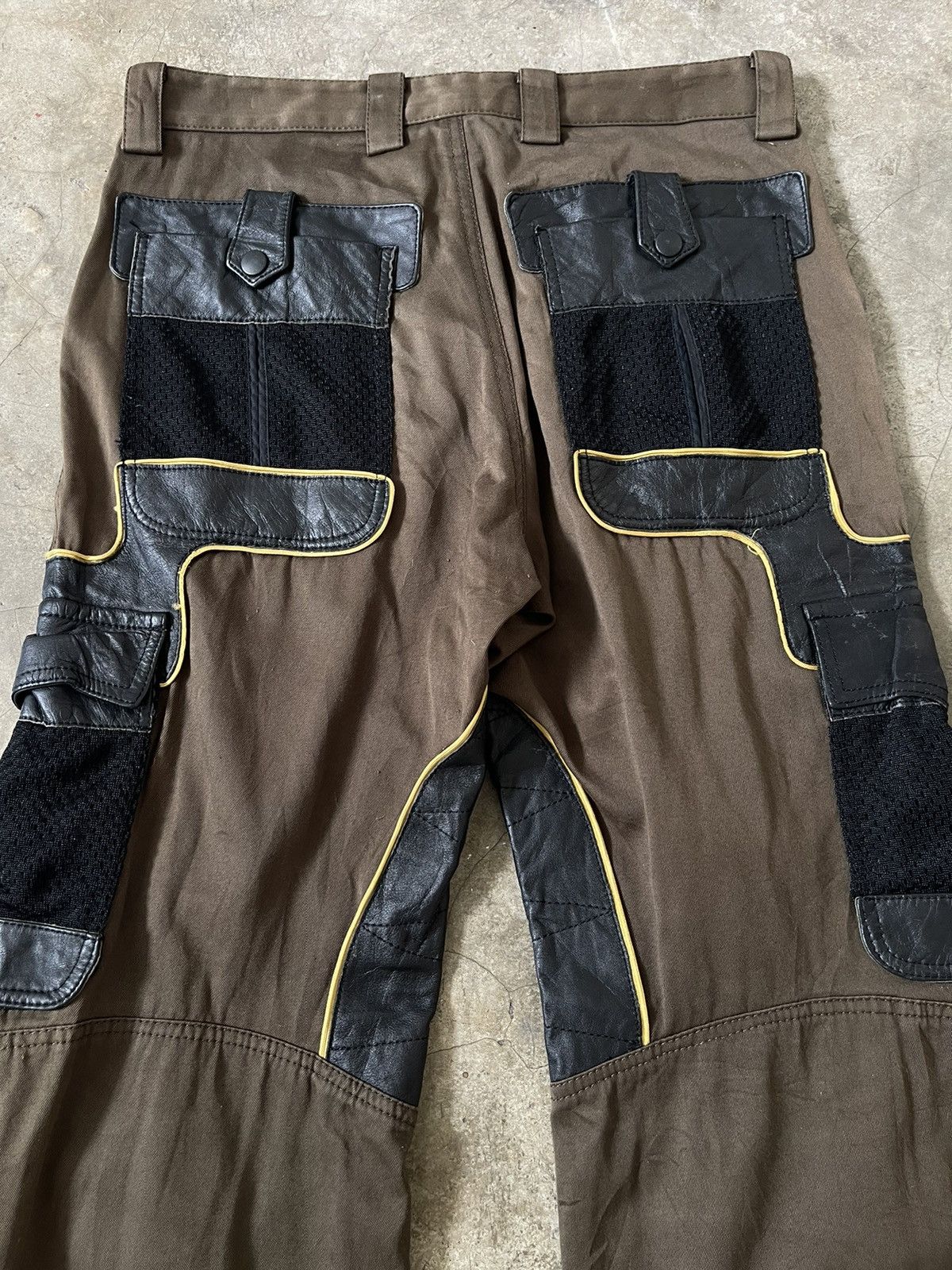 Issey Miyake Issey Miyake Cargo Mesh Pocket Leather Trim Biker Pants Size US 31 - 3 Thumbnail