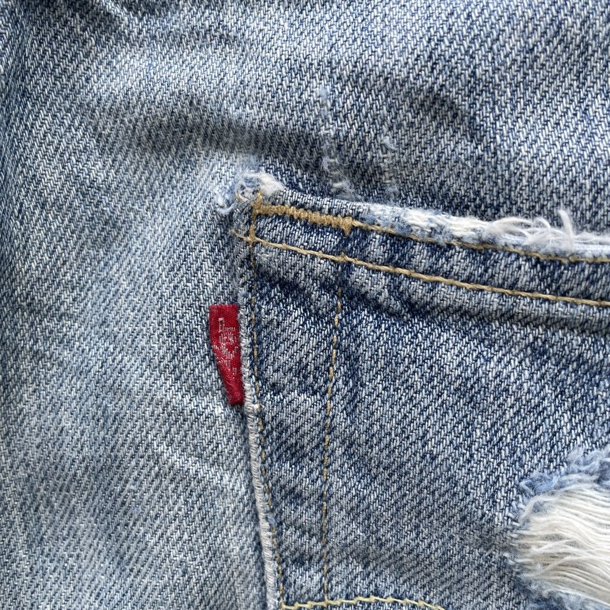 Jean × Levi's × Vintage Vintage Levi’s Fly Button Denim Jeans Pants Faded W32 Size US 32 / EU 48 - 10 Thumbnail