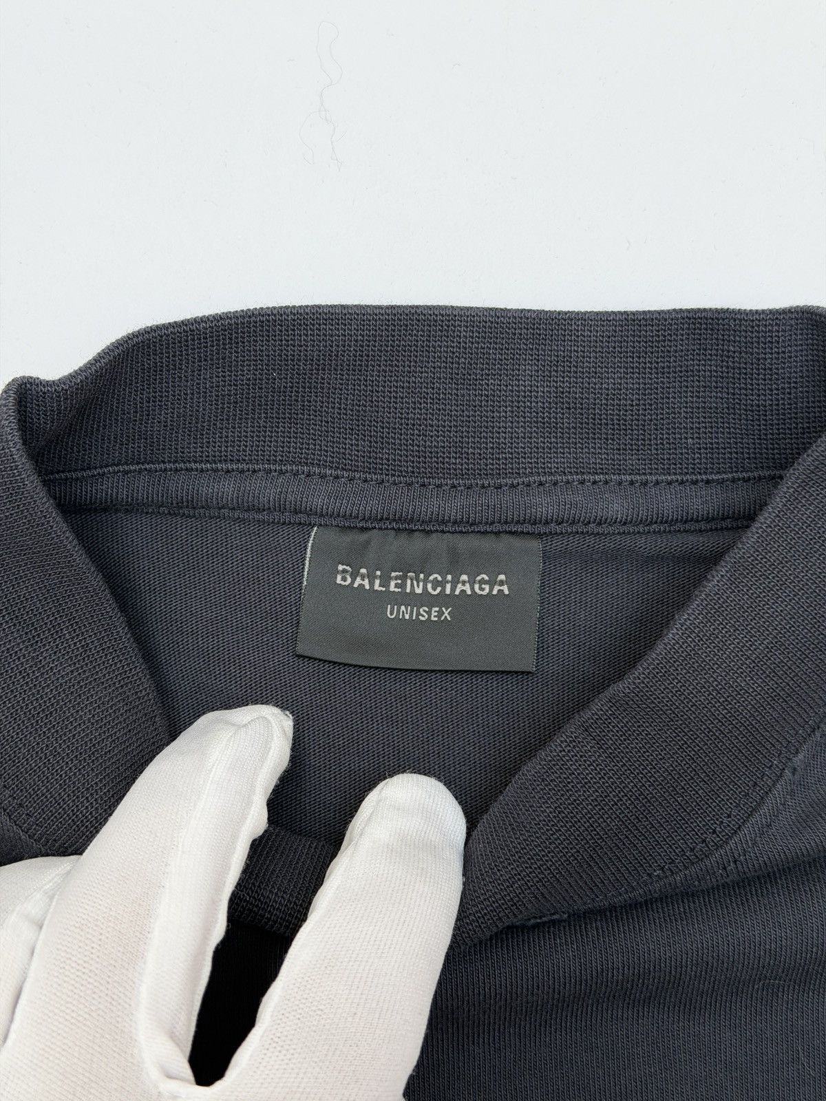 Balenciaga Balenciaga Be Kind Destroyed Patched Logo L/S Tee Shirt Size US XL / EU 56 / 4 - 6 Thumbnail