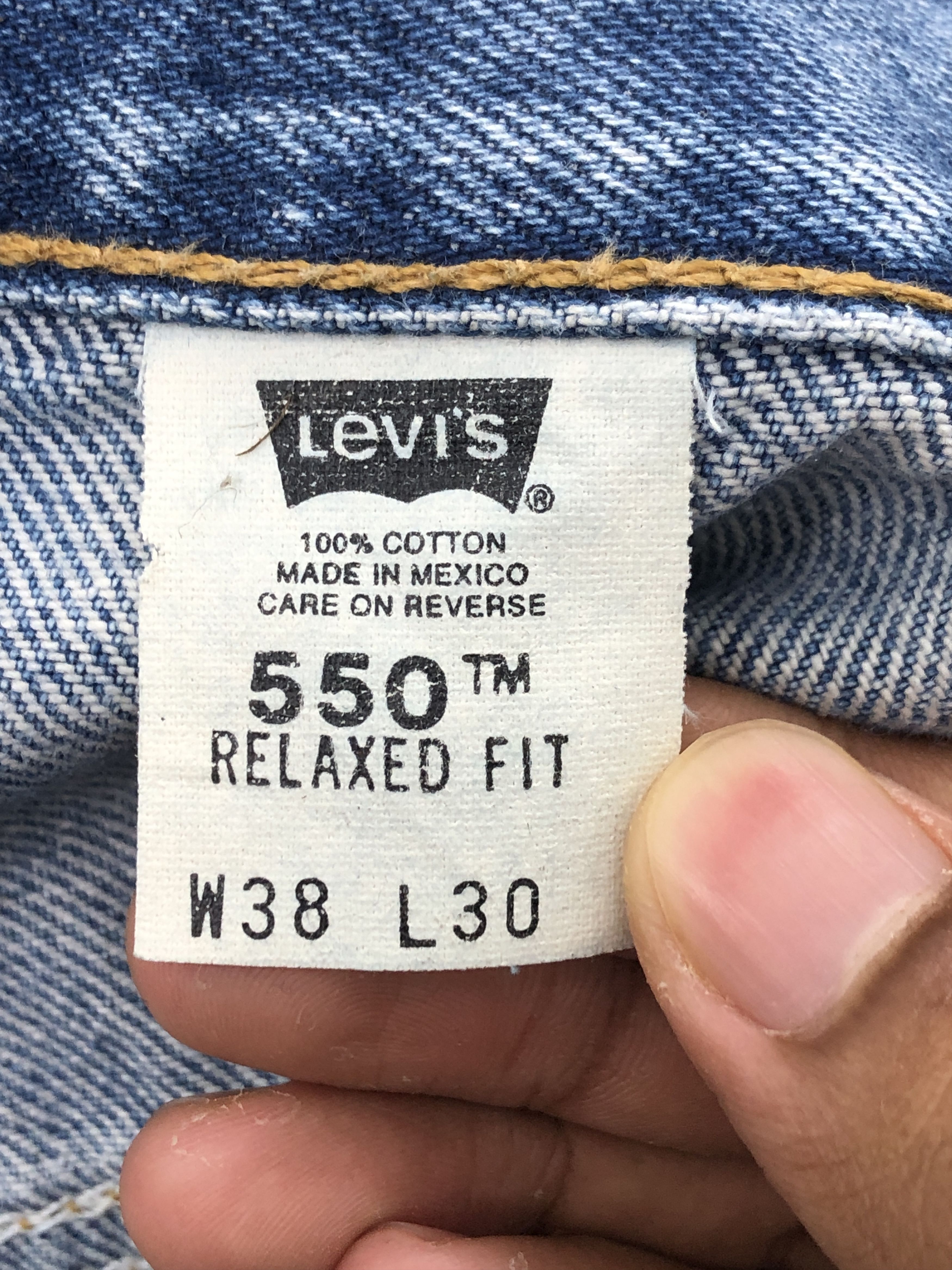 Levi's Faded Blue Vintage 90s Levi's 550 jeans DP2306 Size US 35 - 7 Thumbnail