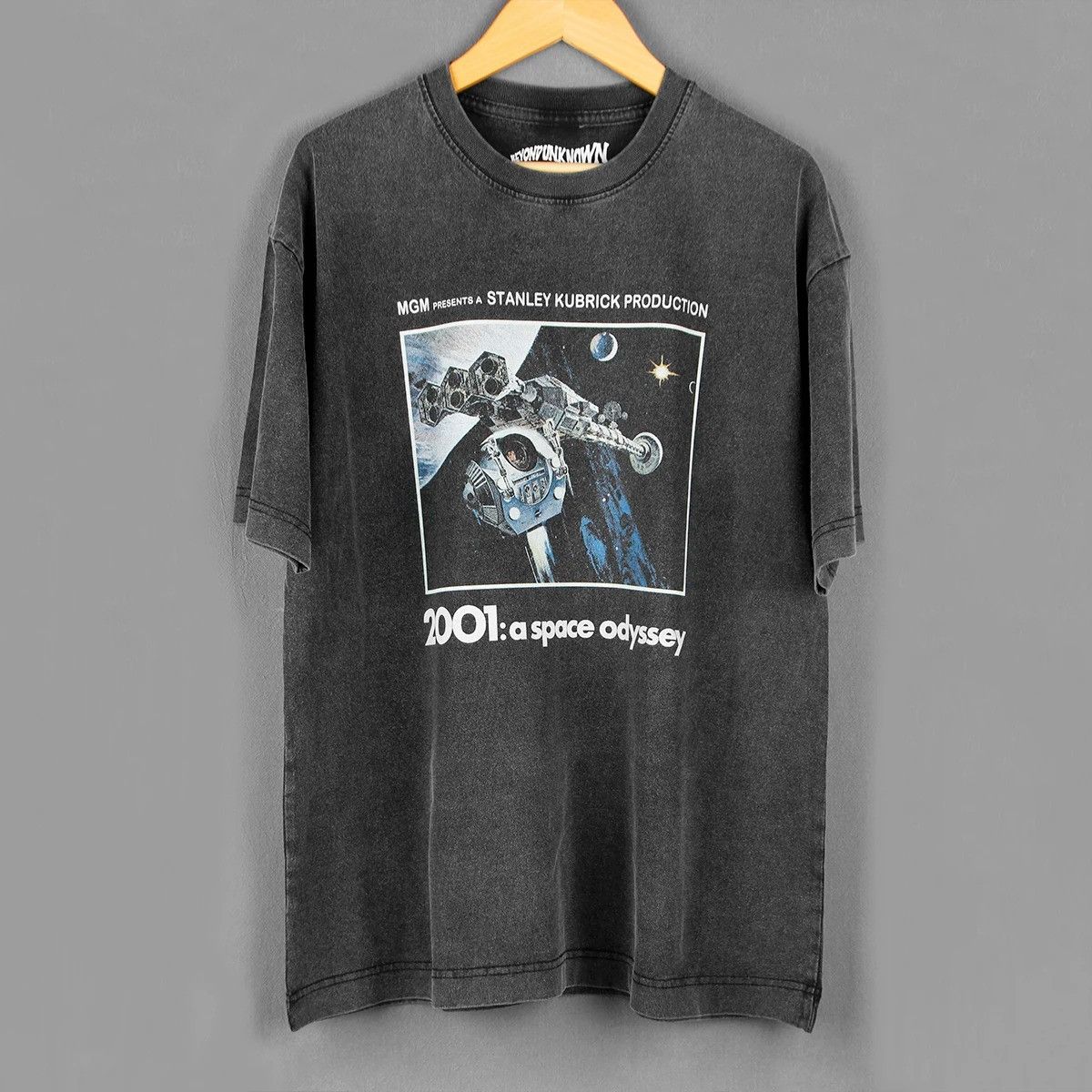Vintage 90s Space T-Shirt Size US L / EU 52-54 / 3 - 1 Thumbnail