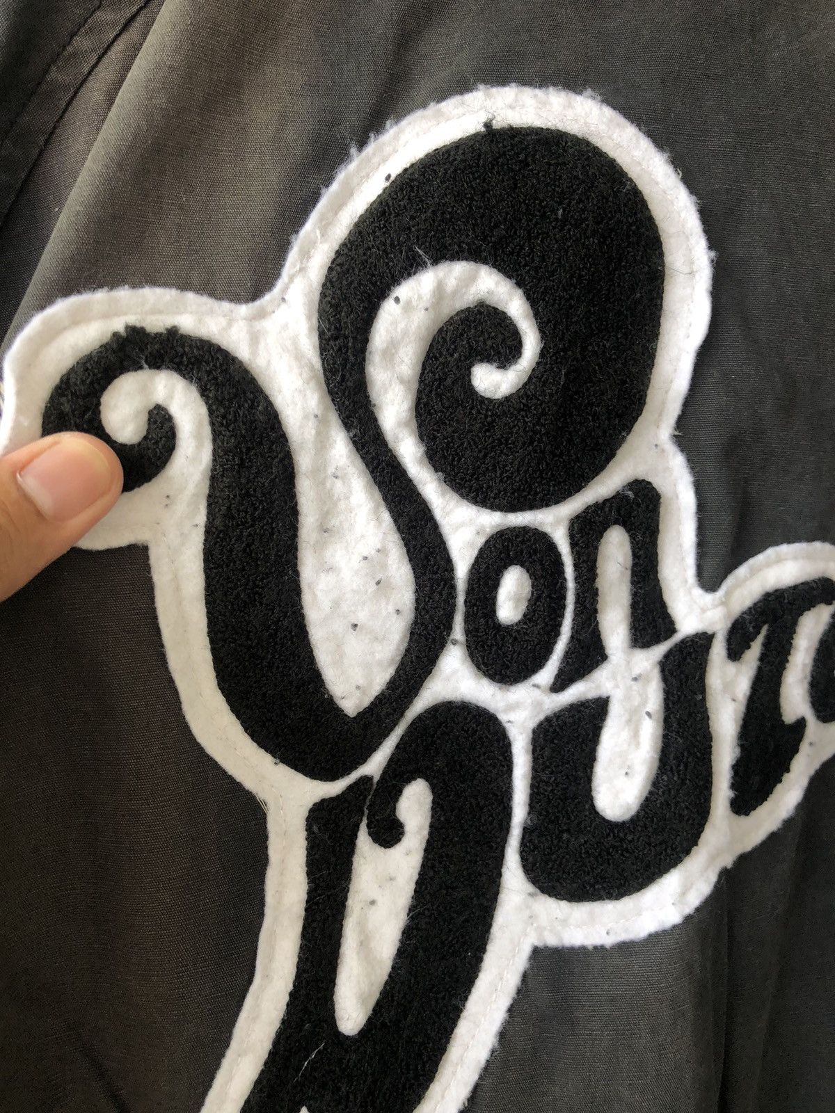 Von Dutch Vintage Von Dutch Big Logo Faded Colour Bomber Jacket Size US L / EU 52-54 / 3 - 12 Thumbnail