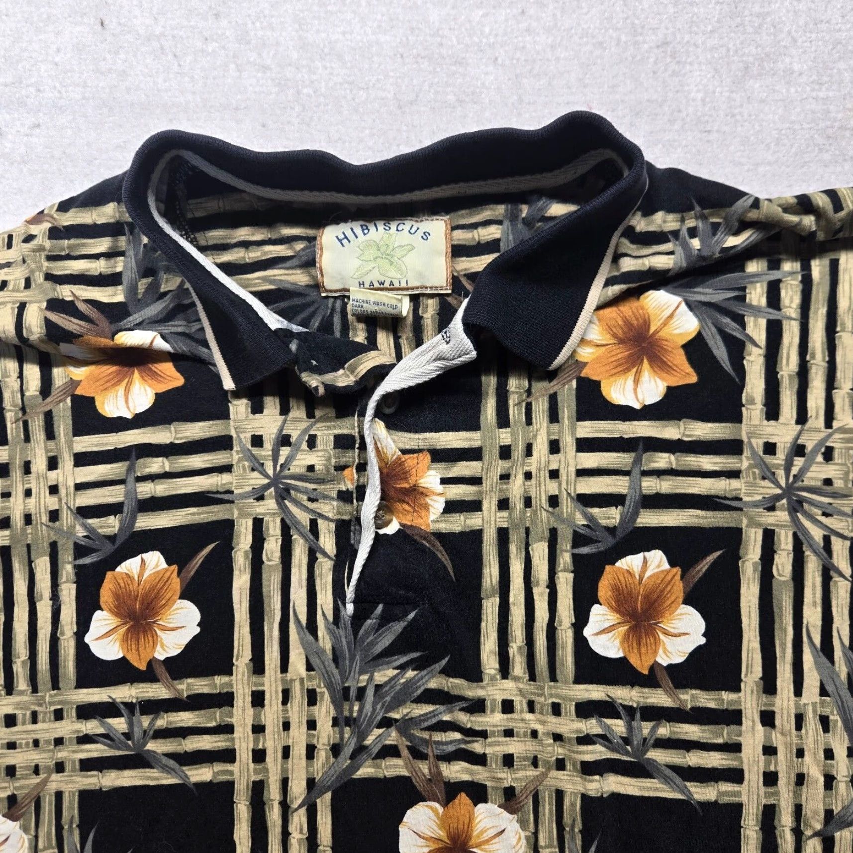Vintage VINTAGE Hibiscus Hawaii Polo Shirt Short Sleeve Adult 2XL Brown Floral Men Polo 90s Mens Size US XXL / EU 58 / 5 - 2 Thumbnail