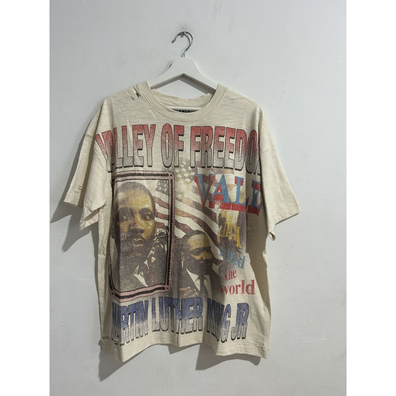 Vale VALE FOREVER FREEDOM TEE SIZE SMALL NEW Size US S / EU 44-46 / 1 - 1 Thumbnail