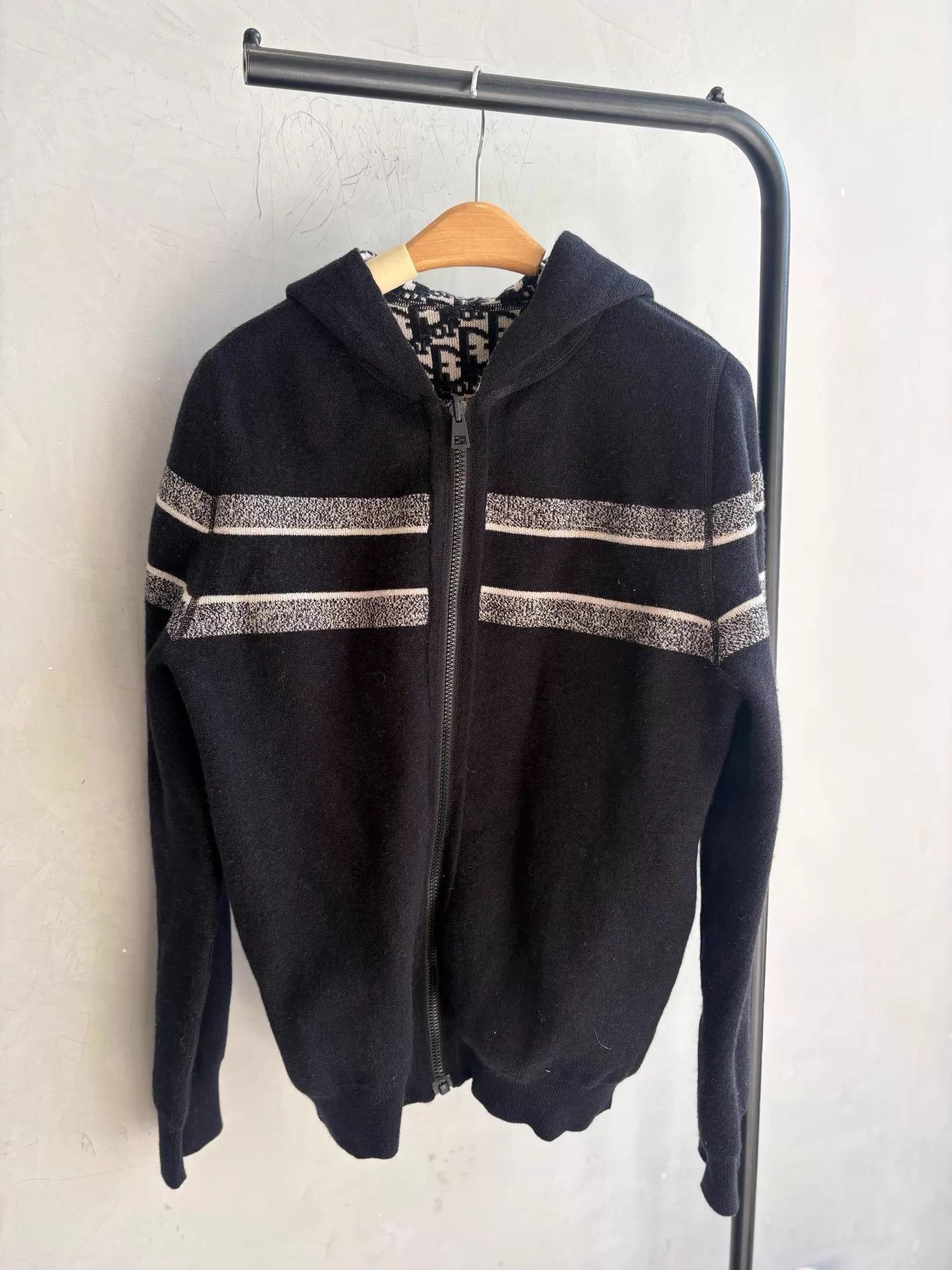 Dior Dior Vtg All Over Logo Cashmere Hooded Sweater Navy 40 Size M / US 6-8 / IT 42-44 - 1 Thumbnail